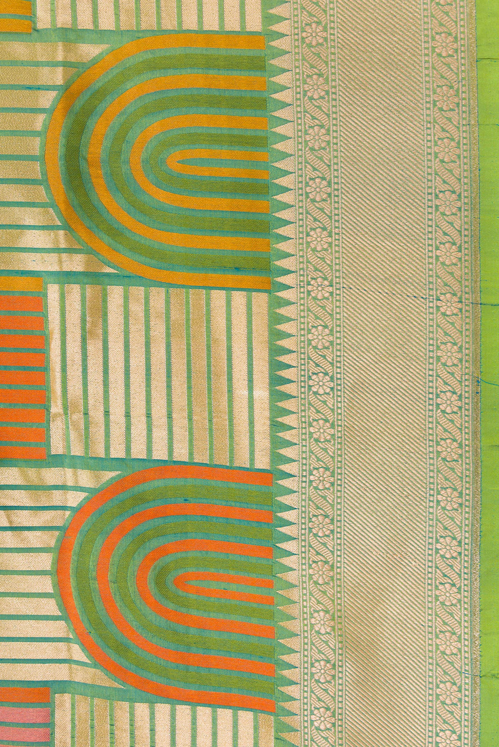 Border image of Green Dual Tone Banarasi Silk Saree with Zari Brocade on the body and Zari Border. 