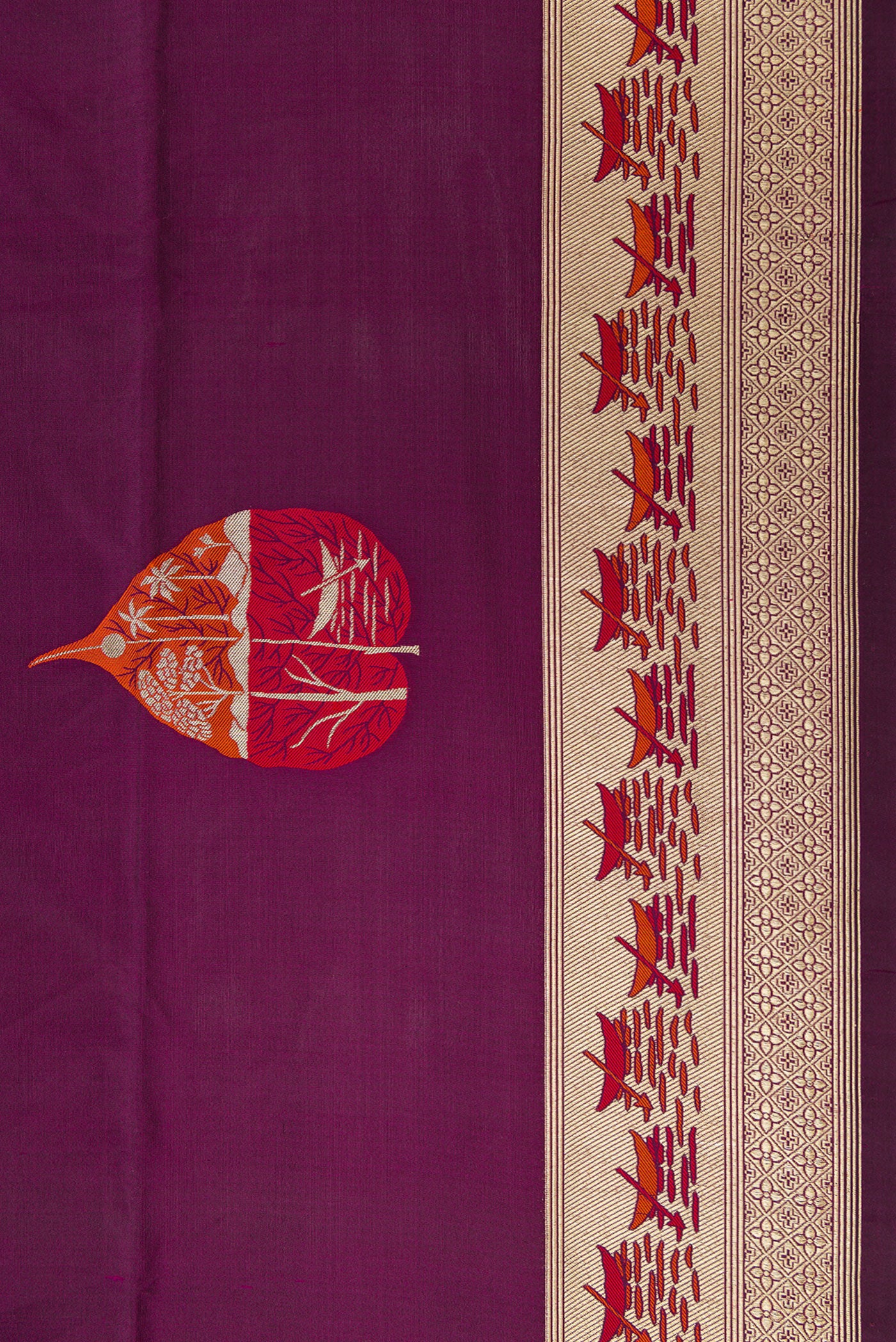 Border image of Burgundy Dual Tone Banarasi Silk Saree with Zari And Thread Butta on the body and Fancy Border. 
