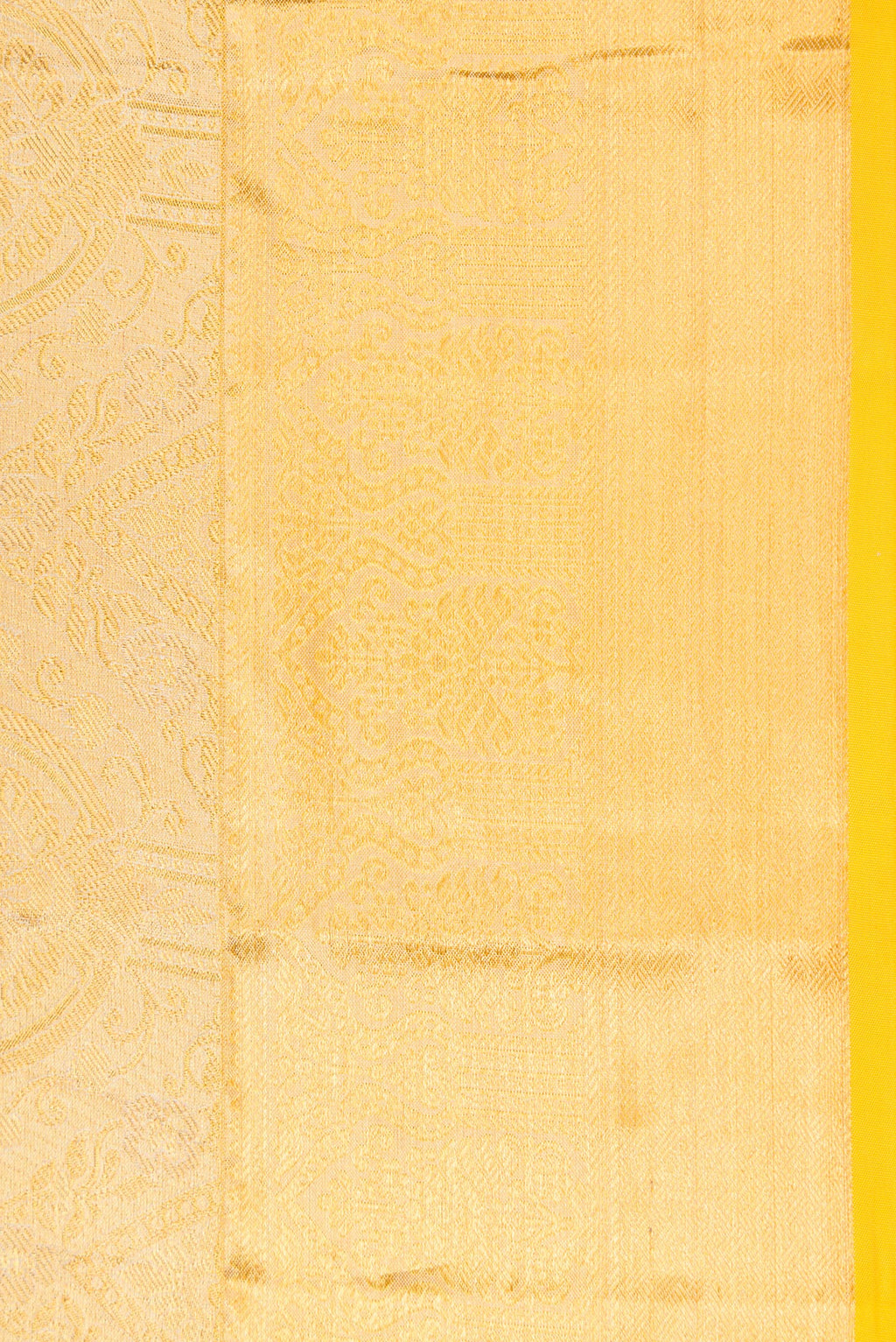Border image of Gold Dual Tone Kanchipuram Tissue Silk Saree with Zari Brocade on the body and Zari Border. 