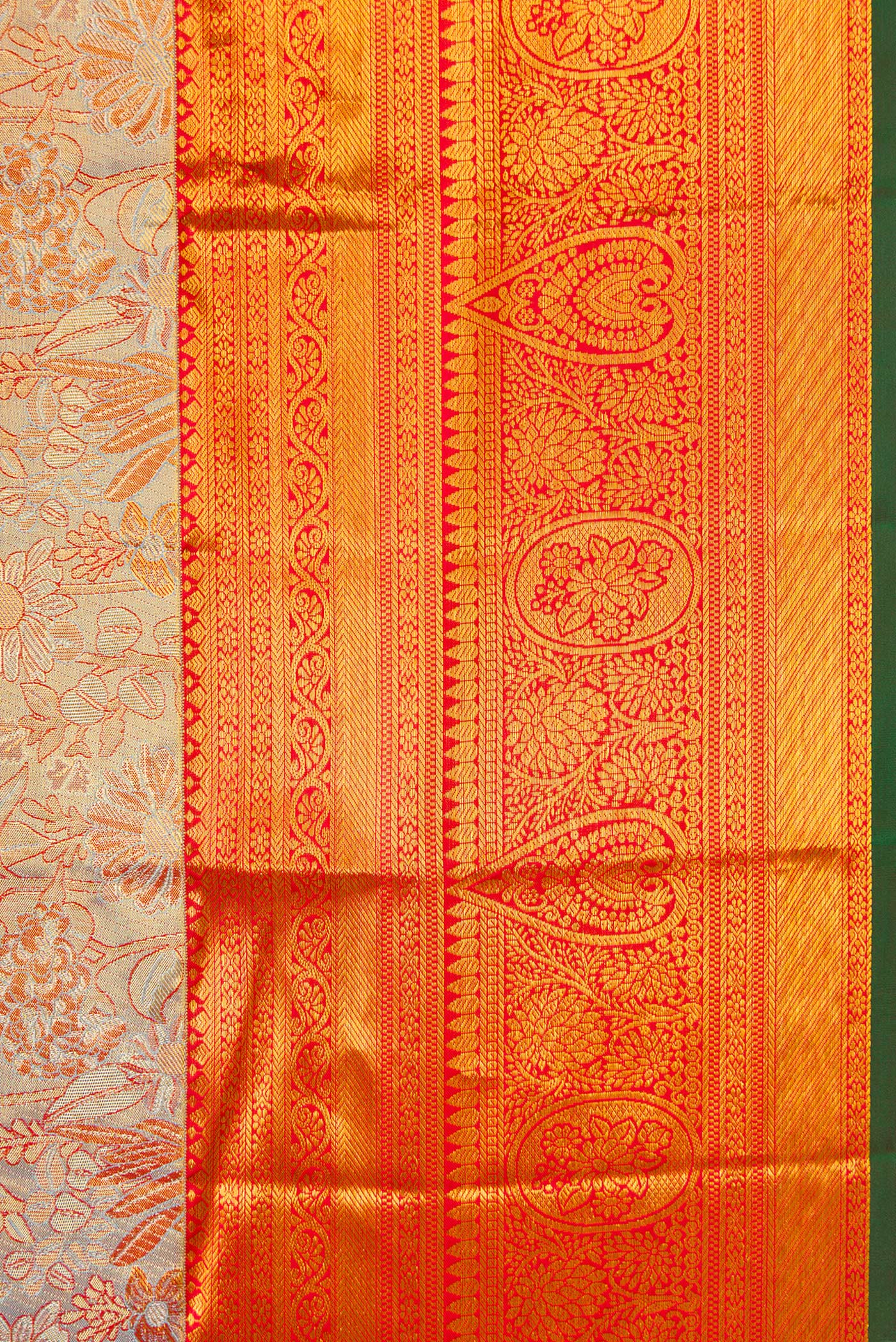 Border image of Light Blue Dual Tone Kanjivaram Tissue Silk Saree with Zari Brocade on the body and Zari Border. 