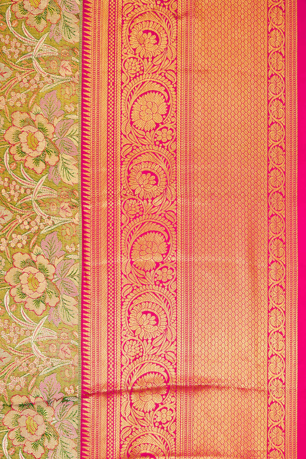 Border image of Mehandi Green Dual Tone Kanjivaram Tissue Silk Saree with Zari Brocade on the body and Zari Border. 