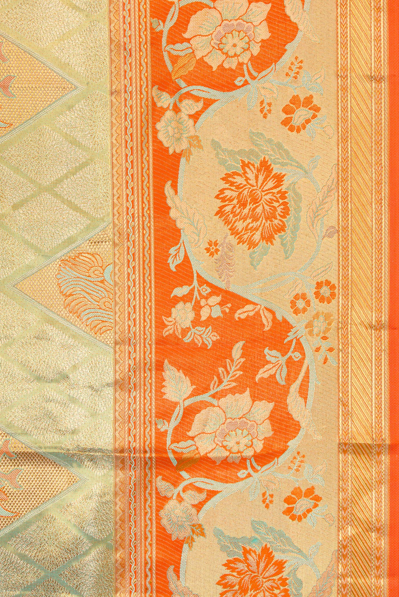 Border image of Light Green Dual Tone Kanjivaram Tissue Silk Saree with Zari Brocade on the body and Zari Border. 