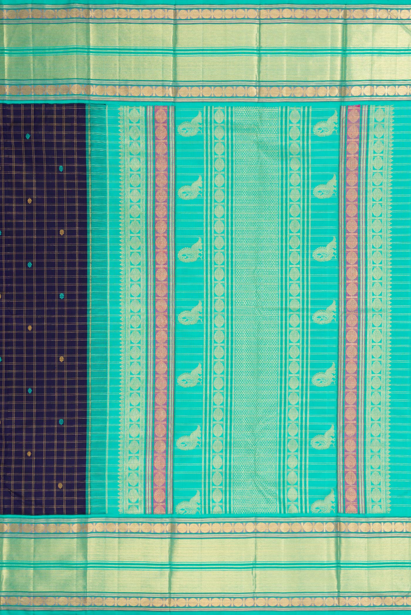 Close up image of the pallu of Royal Blue Dual Tone Kanjivaram Silk Saree with Zari Butta on the body and Zari Border. 