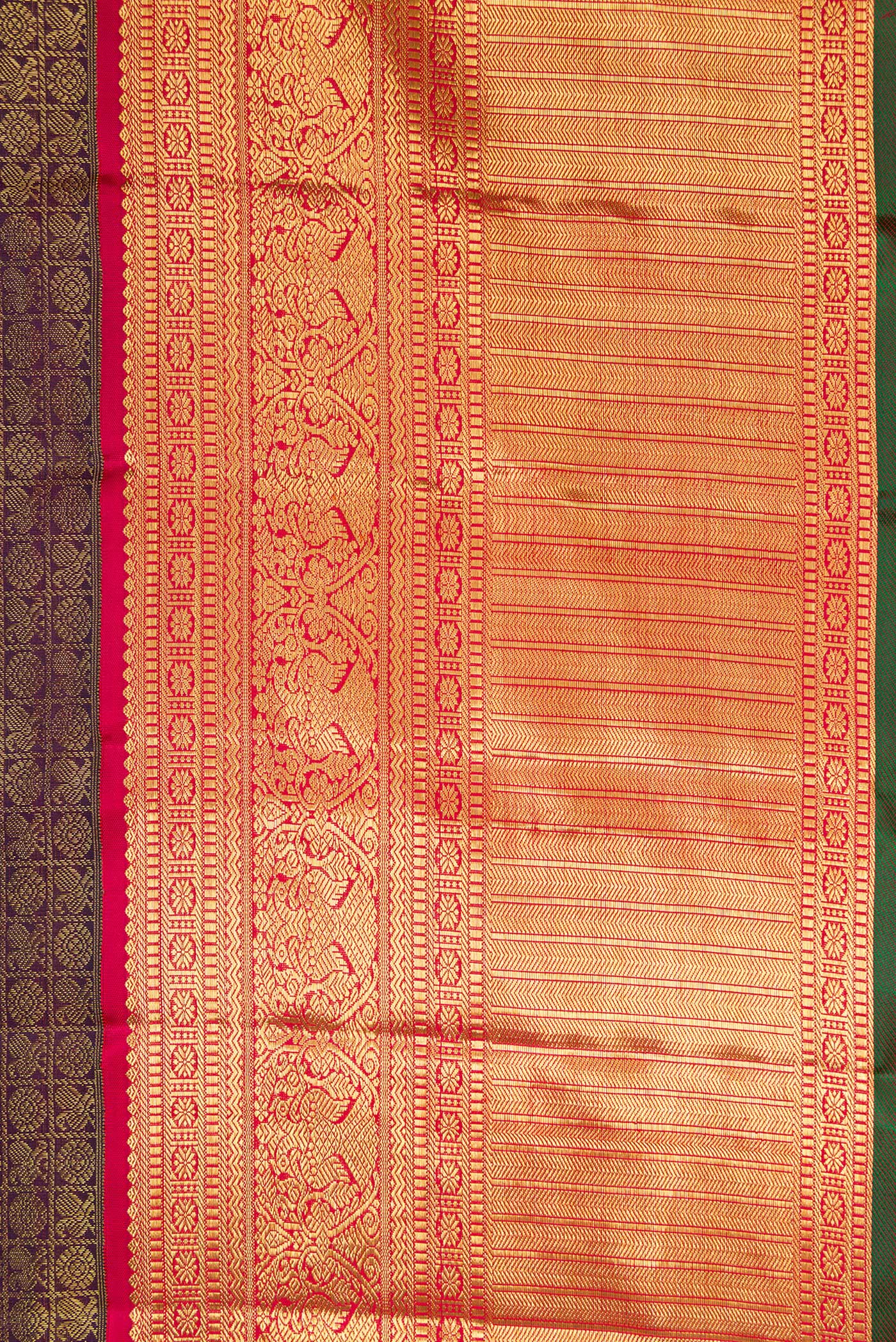 Border image of Pure Silk Pure Zari Burgundy Dual Tone Kanjivaram Saree with Zari Brocade on the body and Zari Border. 