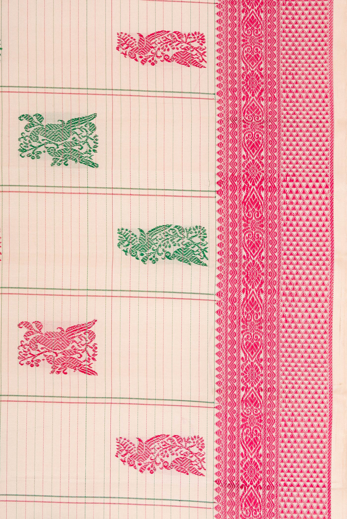 Border image of Beige Dual Tone Kanchipuram Silk Saree with Stripes on the body and Fancy Border. 