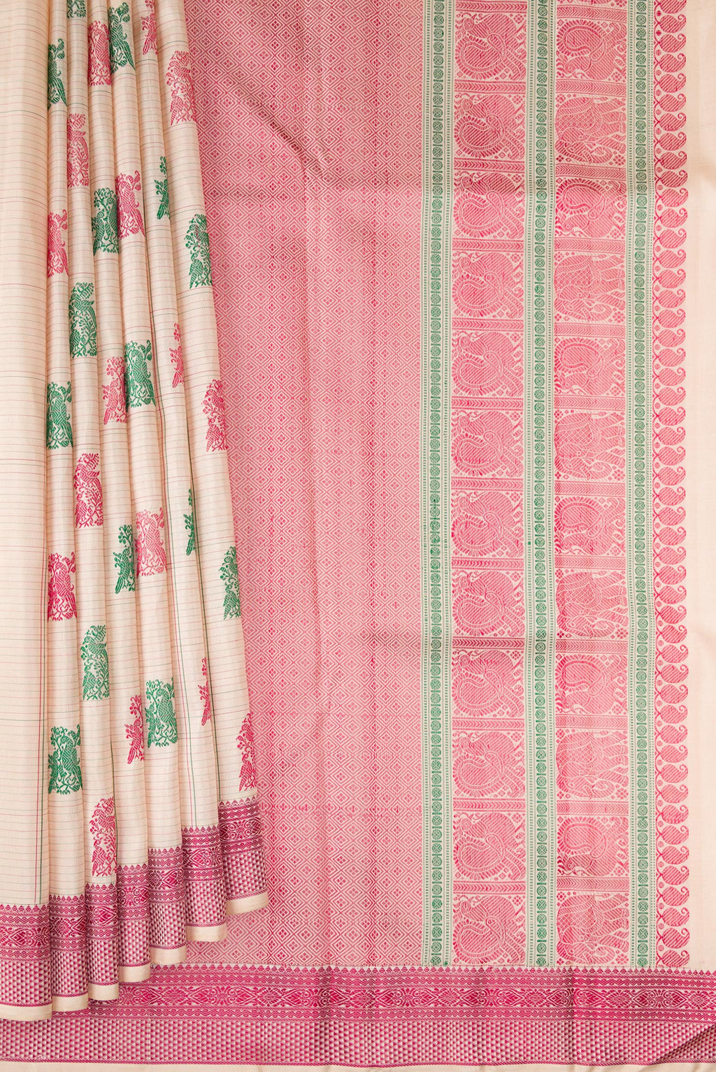 Pleats and pallu of Beige Dual Tone Kanchipuram Silk Saree with Stripes on the body and Fancy Border. 