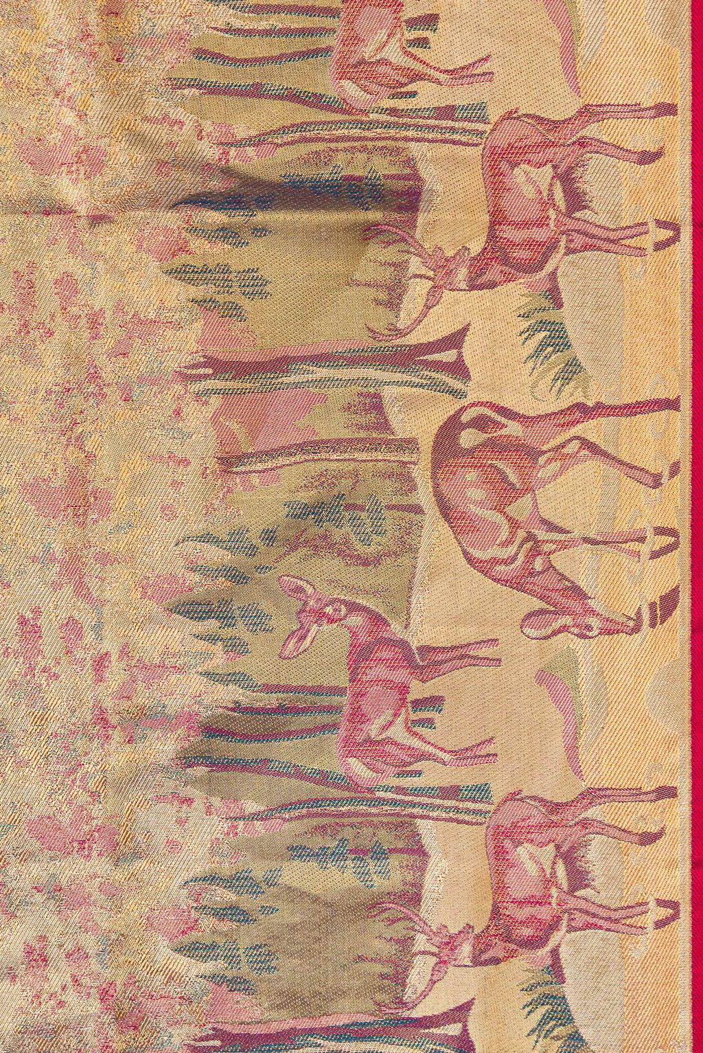 Border image of Gold Dual Tone Kanjivaram Tissue Silk Saree with Zari Brocade on the body and Fancy Border. 