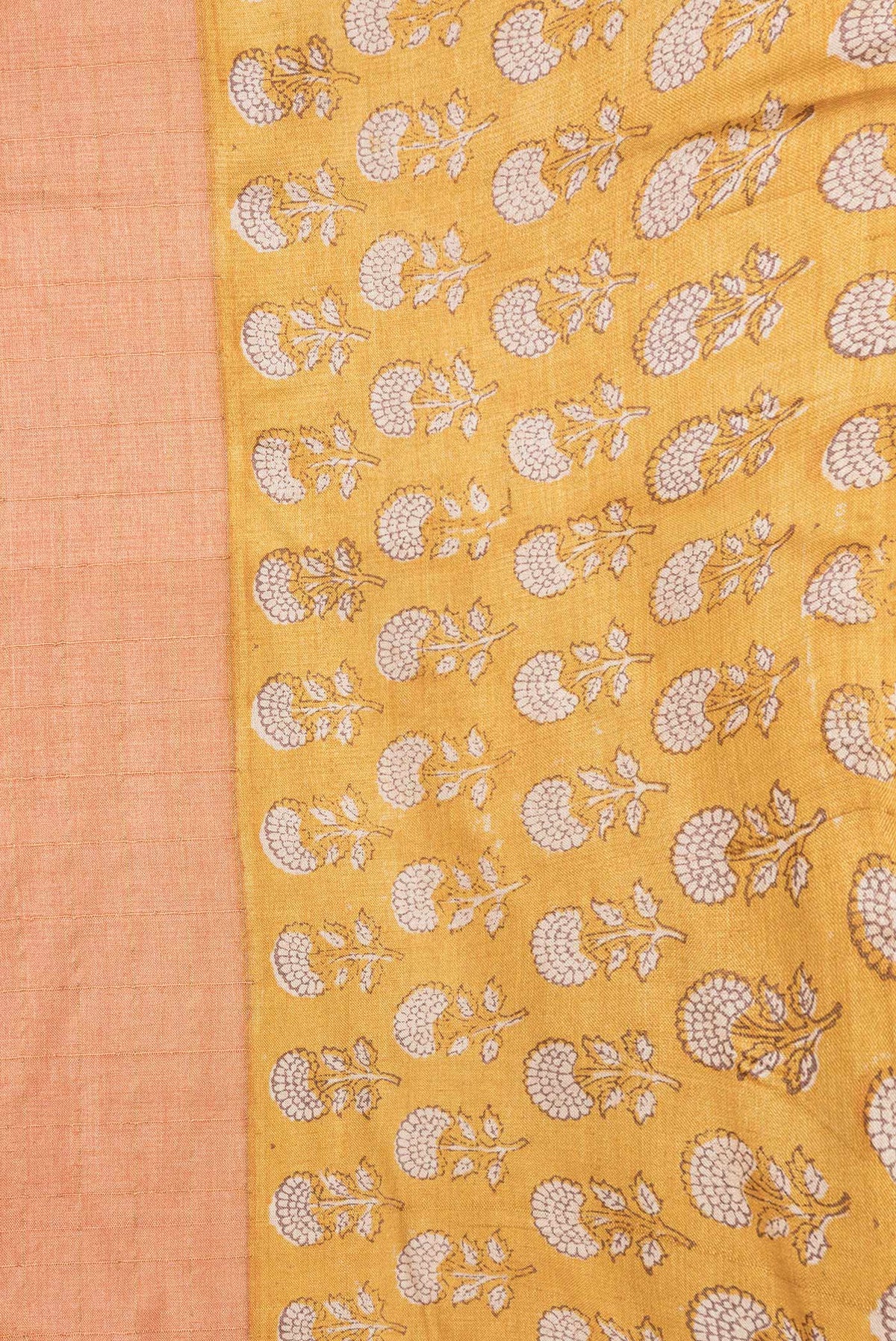 Border image of Golden Peach Dual Tone Tussar Silk Saree with Checked design on the body and Printed Border. 