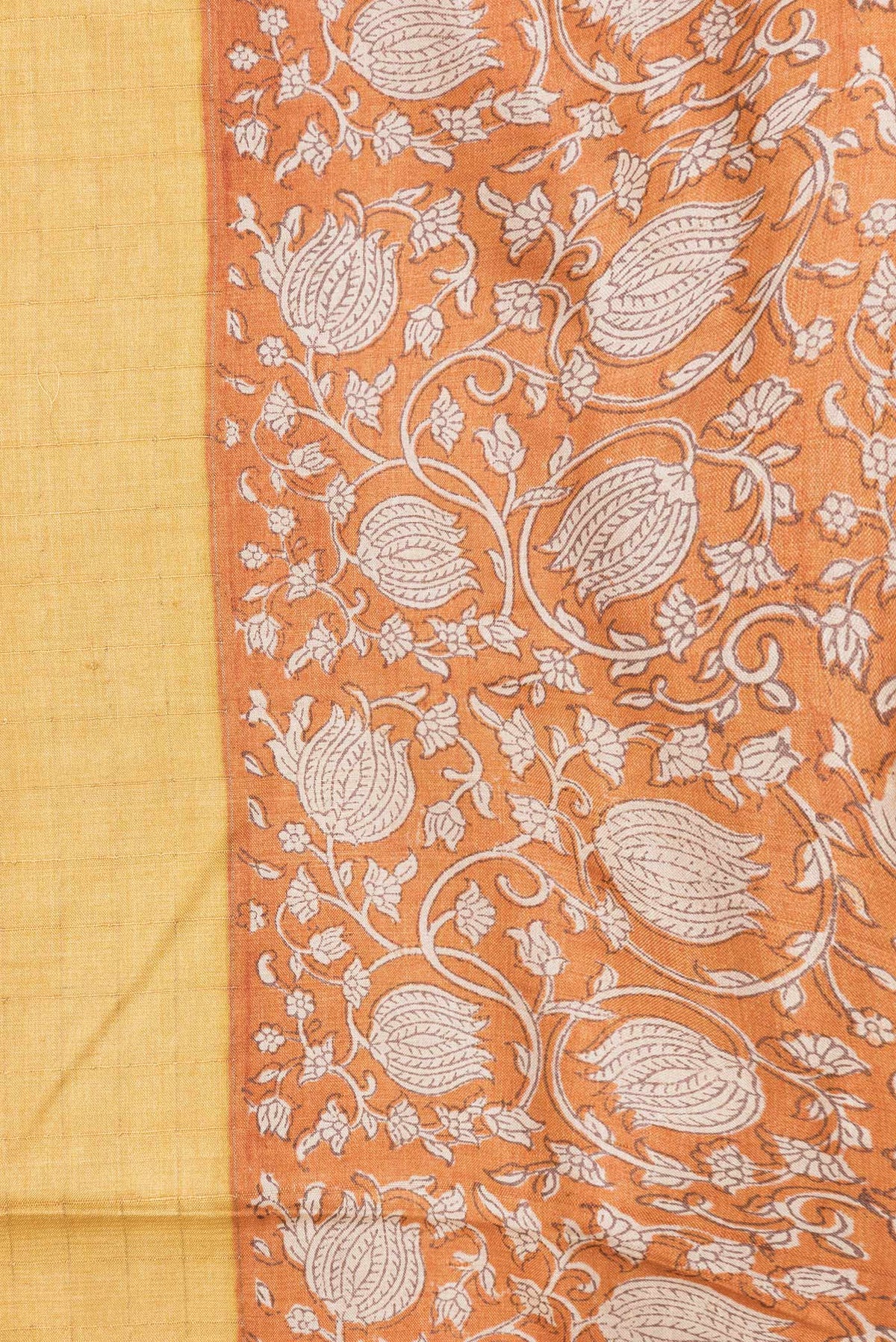 Border image of Mustard Dual Tone Tussar Silk Saree with Checked design on the body and Printed Border. 
