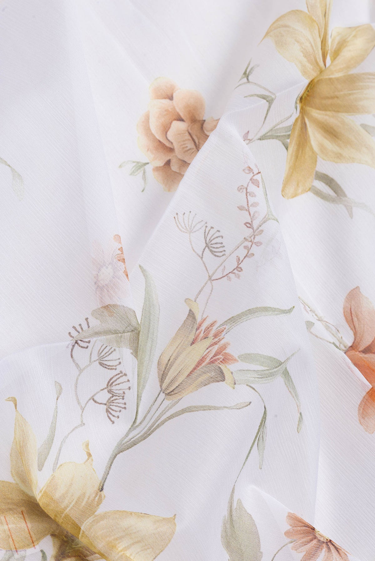 Close up of Off White Dual Tone Mysore Chiffon Saree with Printed design on the body and Plain Border.  displaying folds