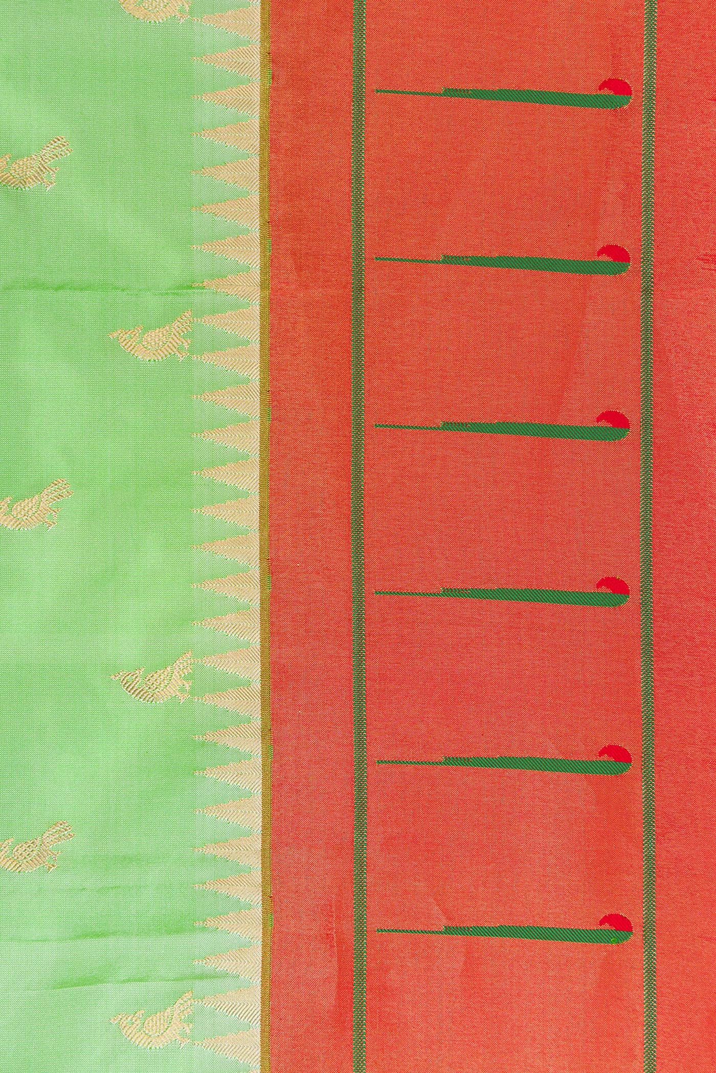 Border image of Pista Green Dual Tone Paithani Silk Saree with Zari Butta on the body and Paithani Border. 