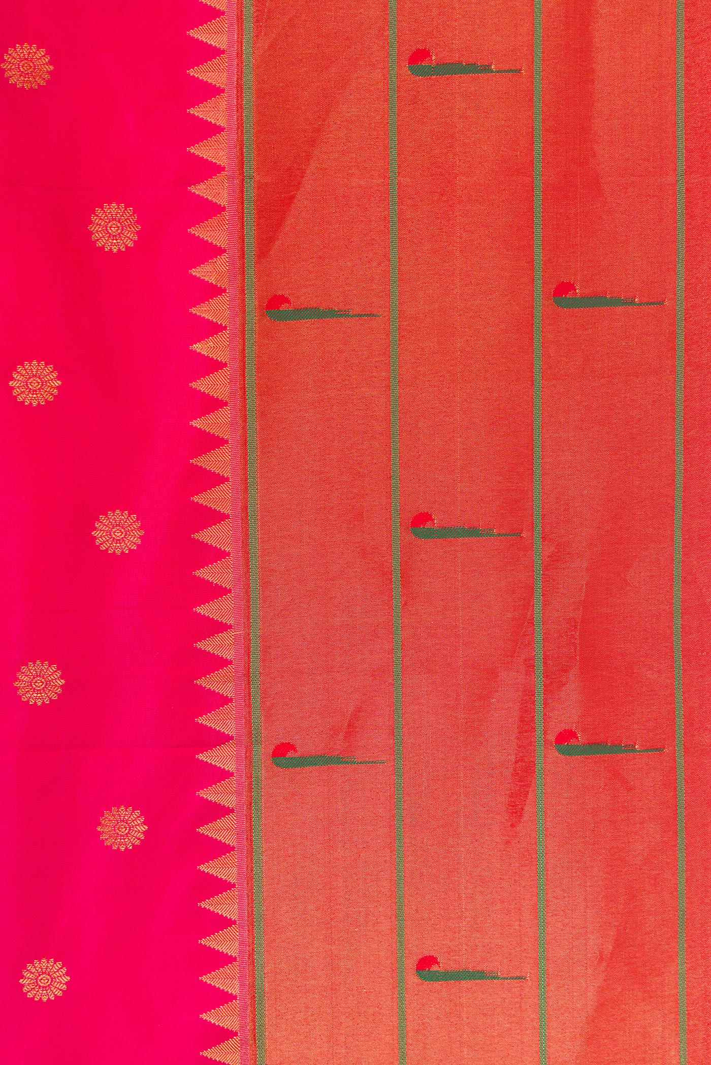 Border image of Pink Dual Tone Paithani Silk Saree with Zari Butta on the body and Paithani Border. 