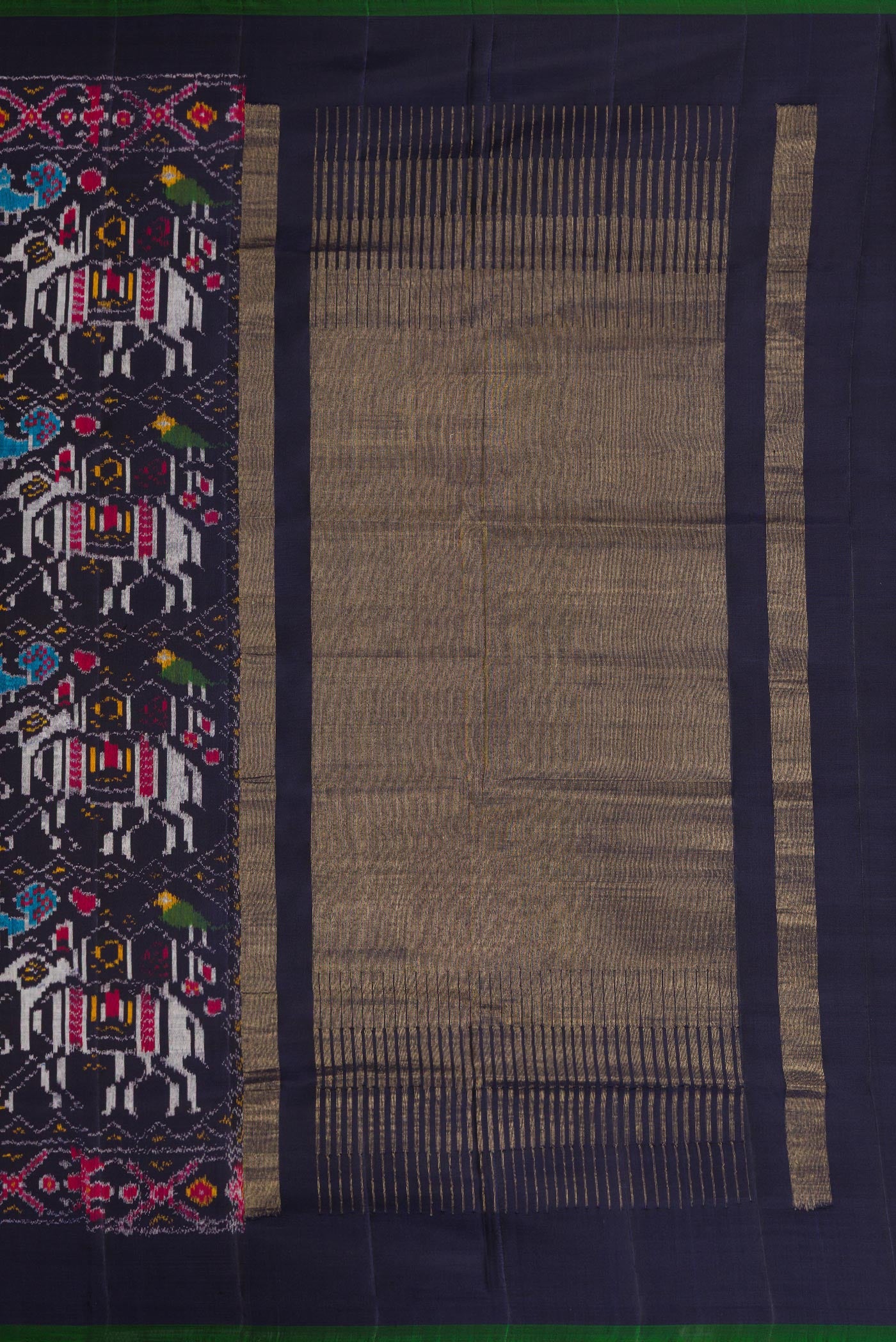 Close up image of the pallu of Navy Blue Dual Tone Double Ikat Saree with Ikat Print on the body and Plain Border. 