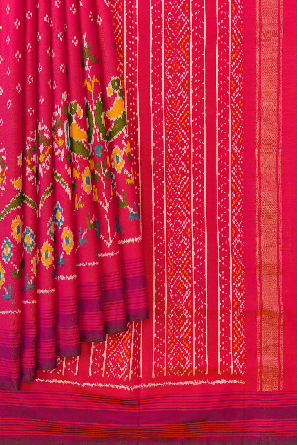 Pleats and pallu of Pink Dual Tone Double Ikat Saree with Ikat Print on the body and Ikat Border. 