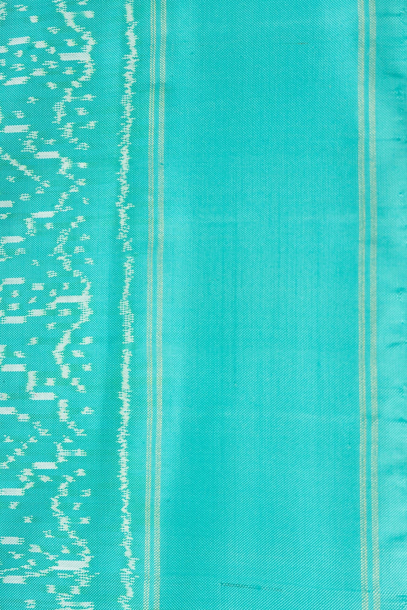 Border image of Sea Green Dual Tone Double Ikat Saree with Ikat Print on the body and Zari Border. 