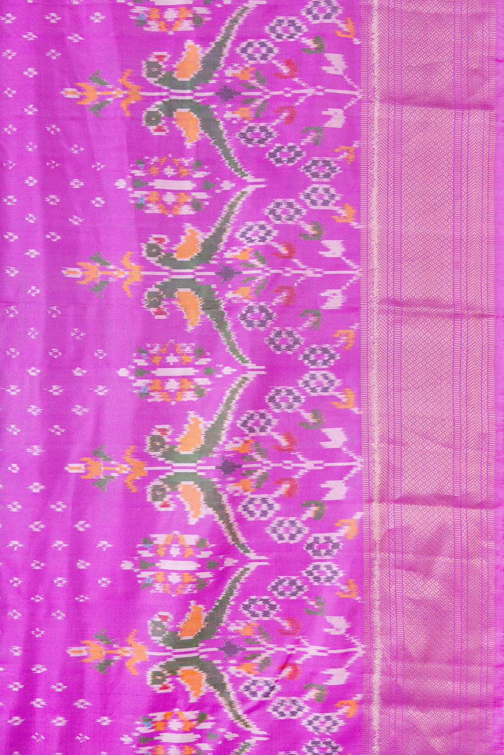 Border image of Pink Dual Tone Double Ikat Saree with Ikat Print on the body and Ikat Border. 