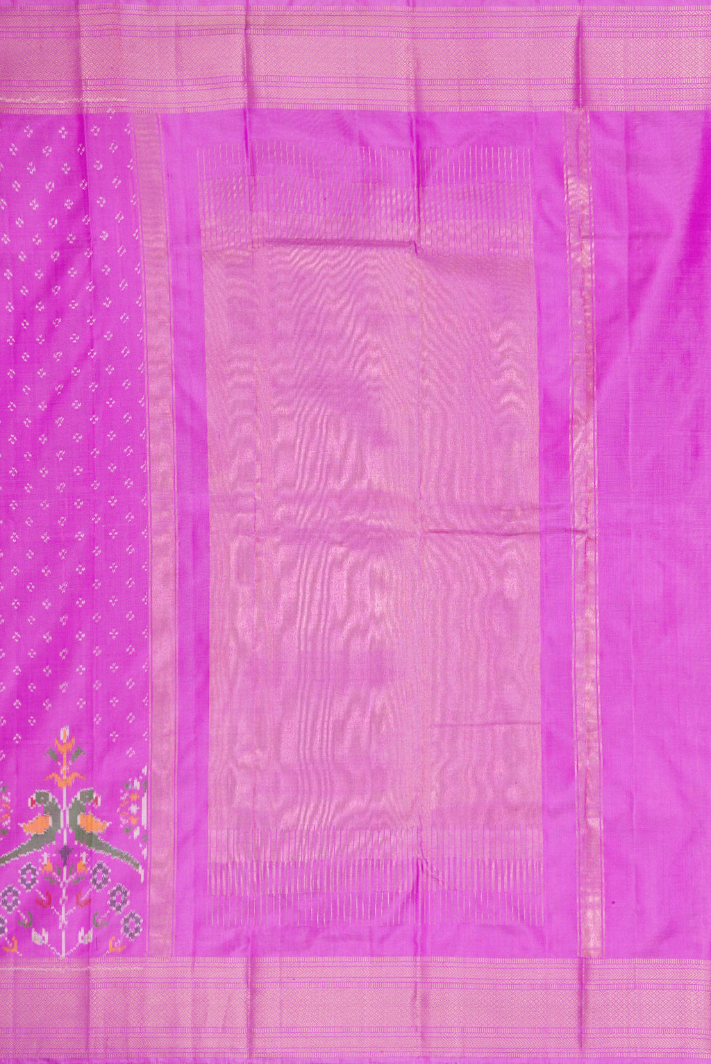 Close up image of the pallu of Pink Dual Tone Double Ikat Saree with Ikat Print on the body and Ikat Border. 