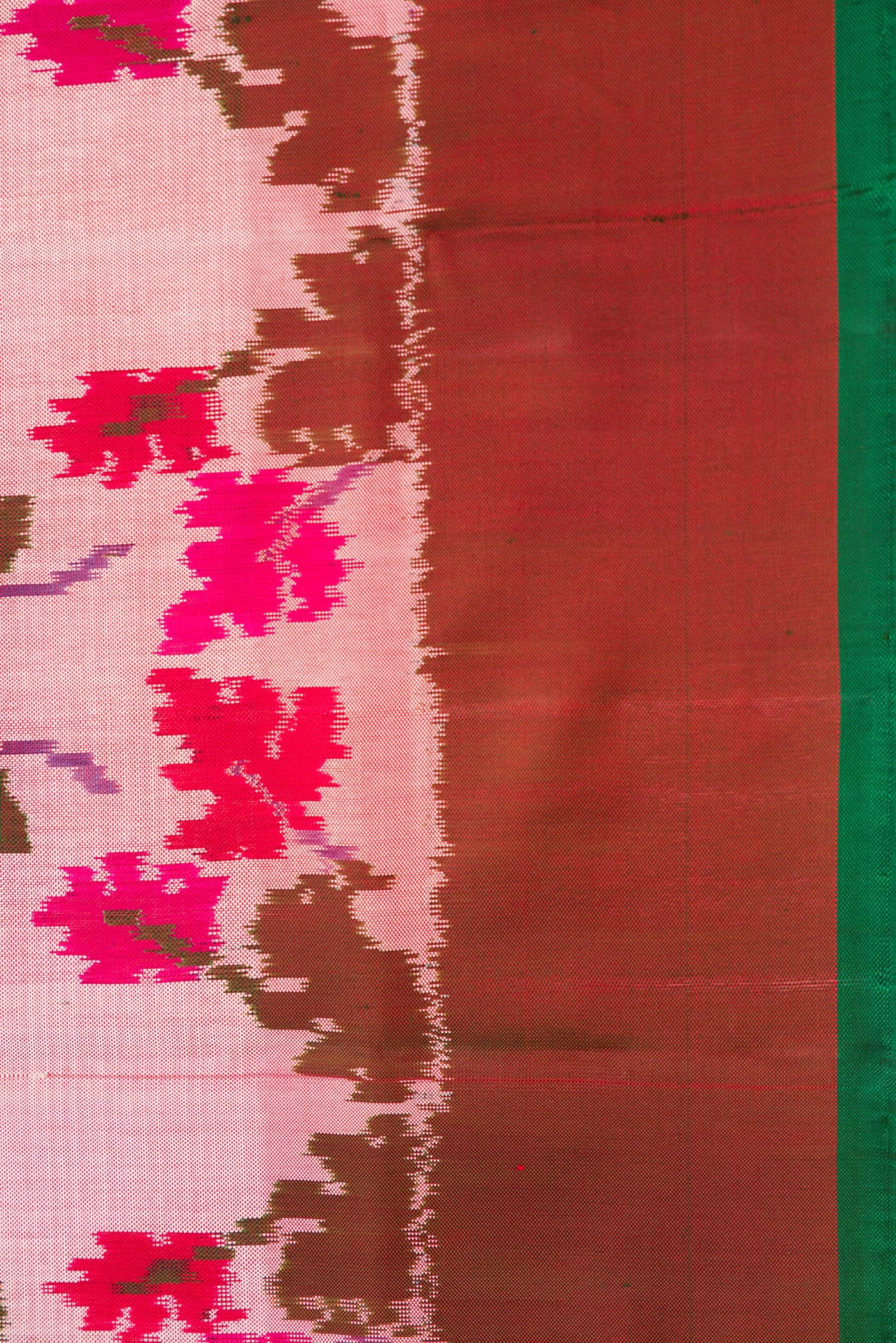Border image of Pink Dual Tone Double Ikat Saree with Ikat Print on the body and Zari Border. 