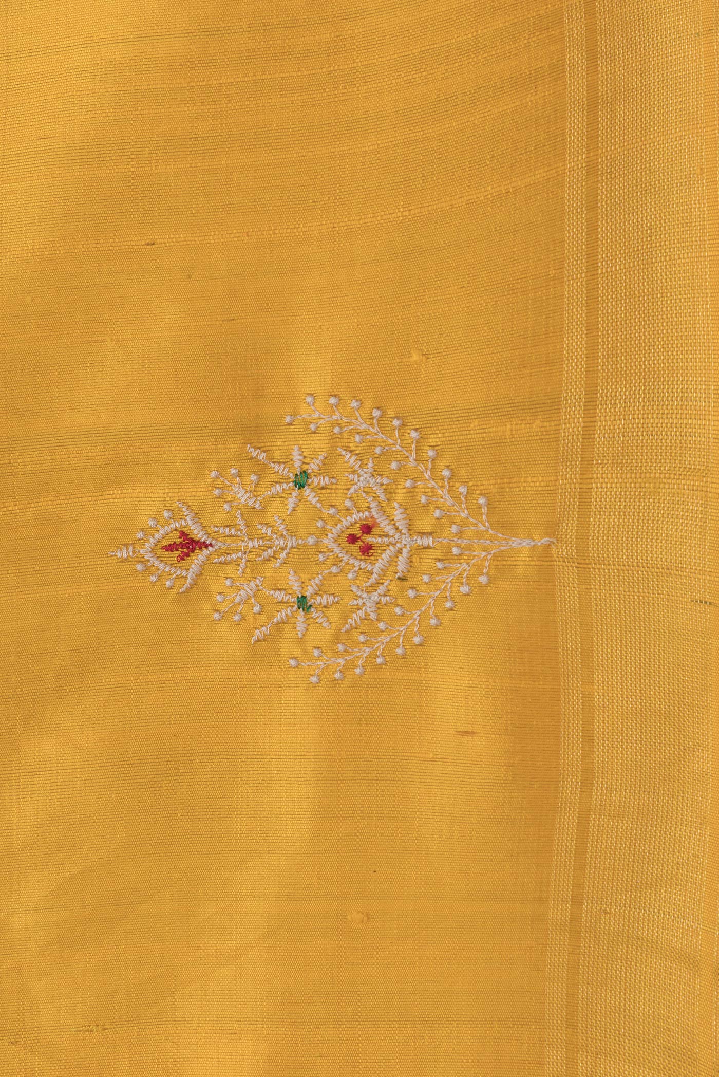 Border image of Yellow Dual Tone Raw Silk Saree with Embroidery on the body and Zari Border. 