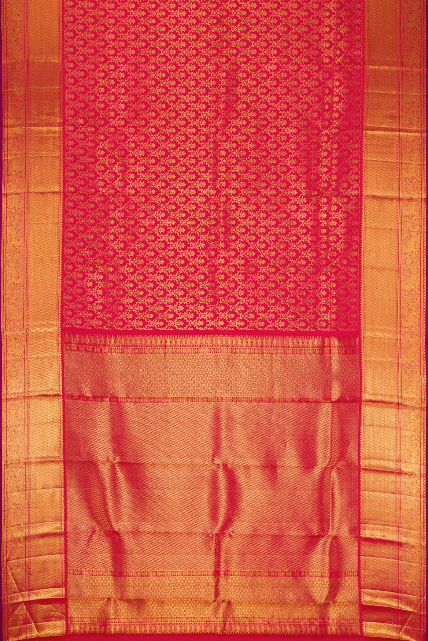Flat view of Dark Pink Dual Tone Kanchipuram Silk Saree with Zari Brocade on the body and Zari Border. 