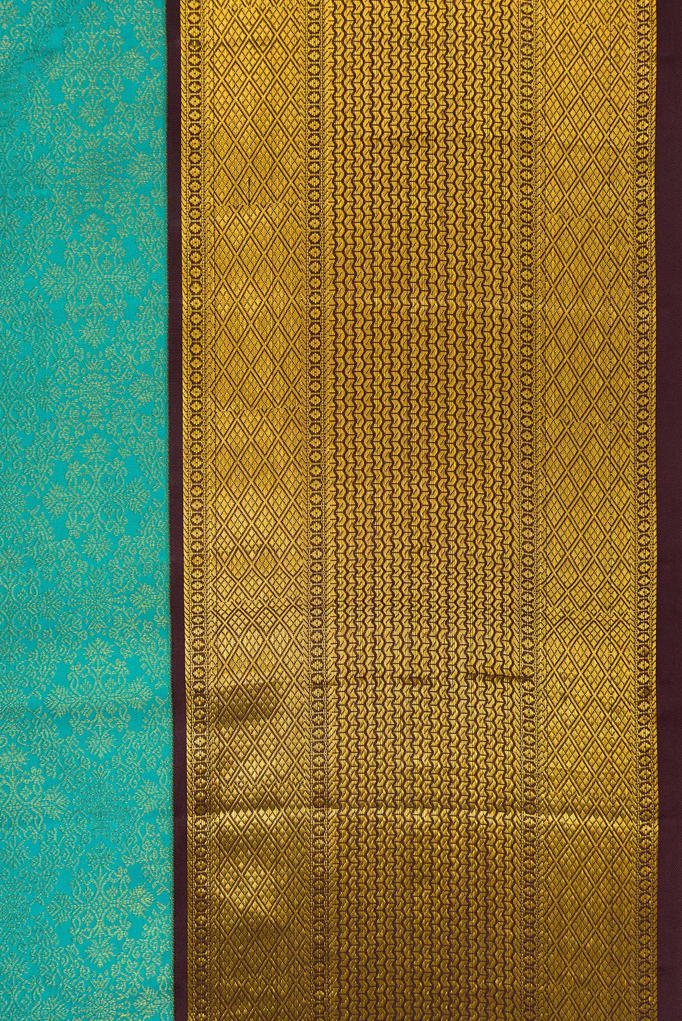 Border image of Sea Green Dual Tone Kanjivaram Silk Saree with Zari Brocade on the body and Zari Border. 