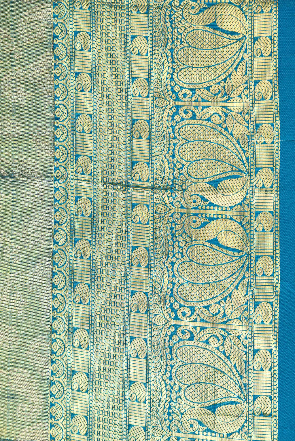 Border image of Green Dual Tone Kanchipuram Tissue Silk Saree with Zari Brocade on the body and Zari Border. 