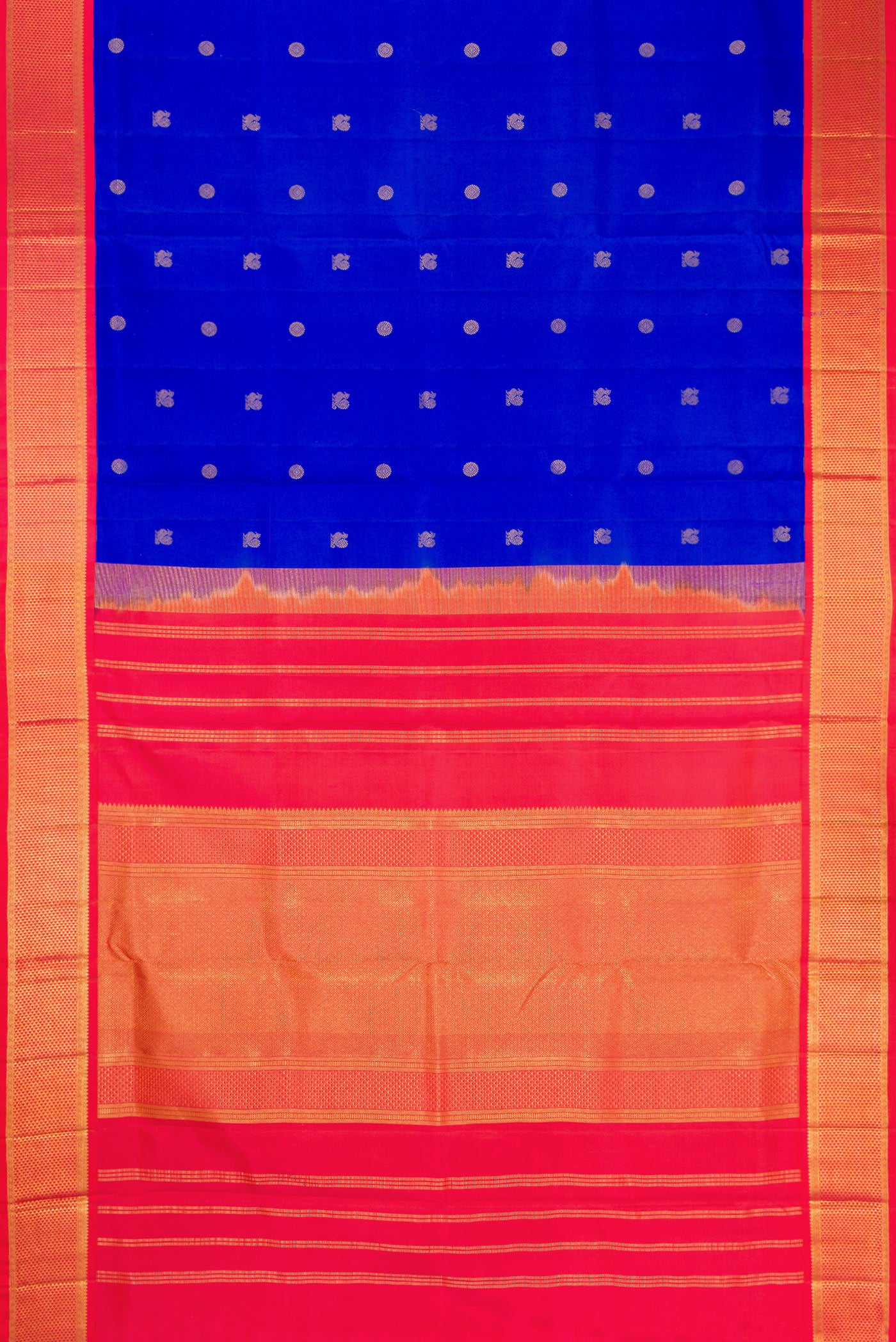 Flat view of Pure Silk Pure Zari Royal Blue Dual Tone Kanjivaram Nine Yards Saree with Zari Butta on the body and Zari Border. 