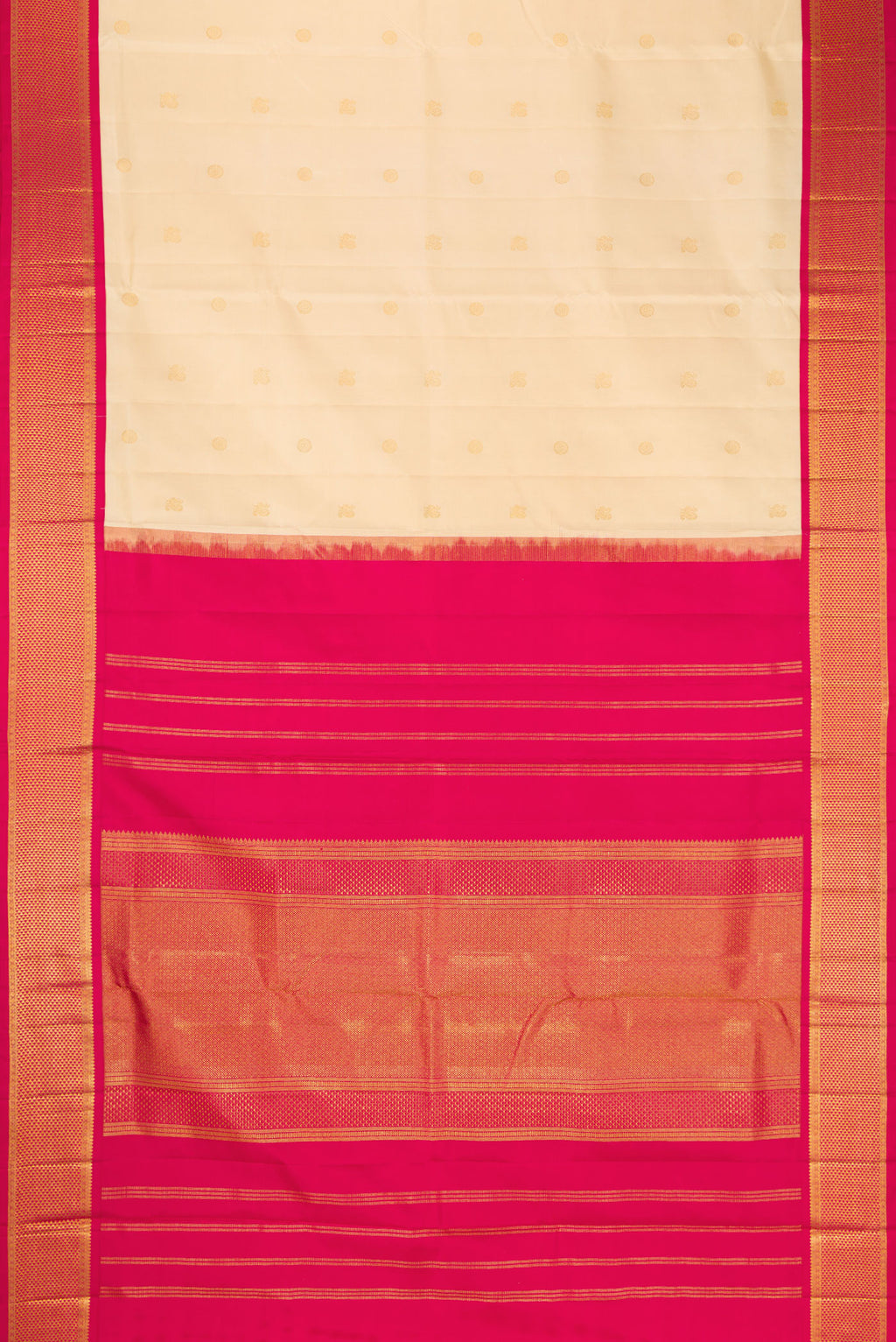 Flat view of Pure Silk Pure Zari Off White Dual Tone Kanjivaram Nine Yards Saree with Zari Butta on the body and Zari Border. 
