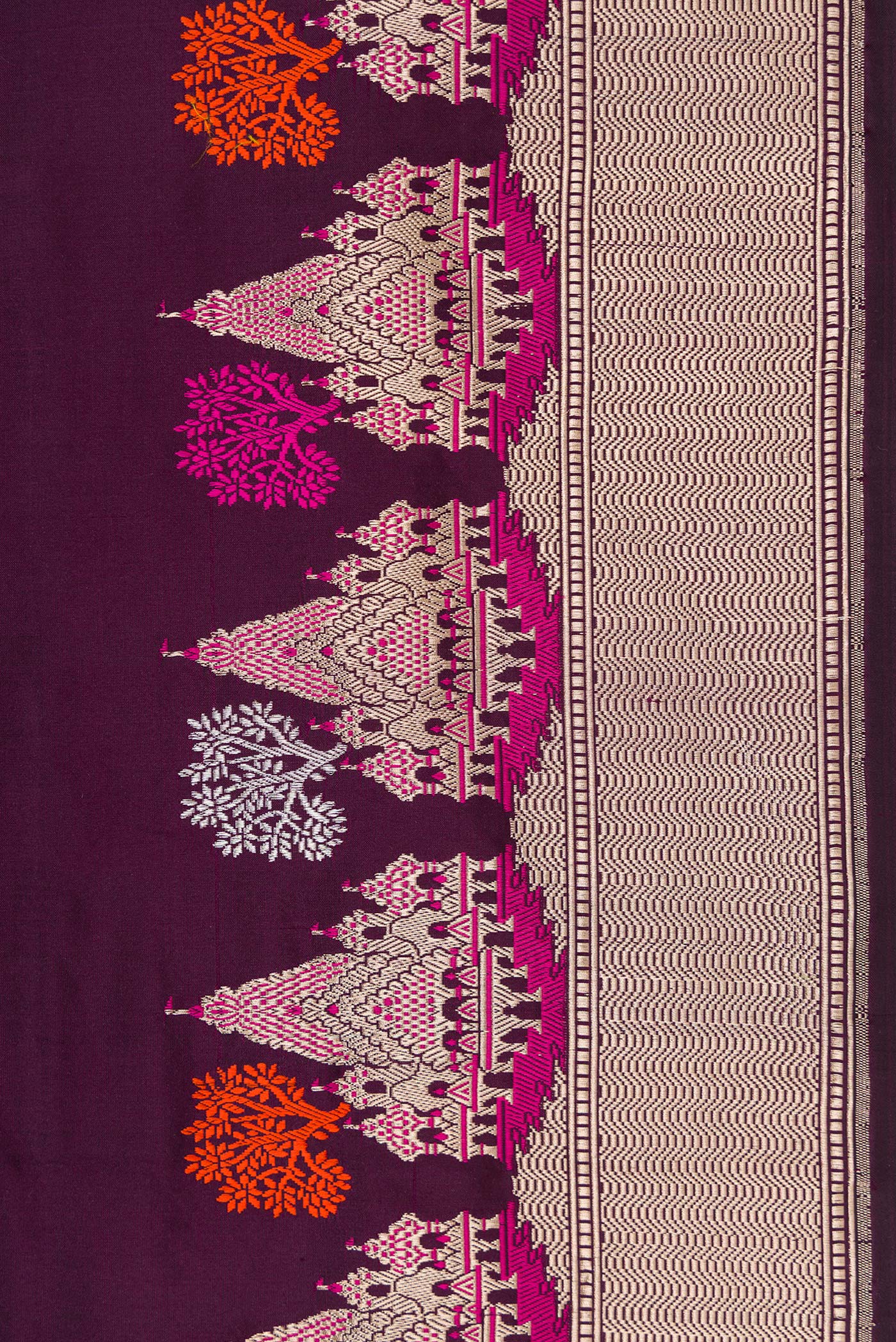 Border image of Burgundy Dual Tone Banarasi Silk Saree with Zari And Thread Butta on the body and Fancy Border. 