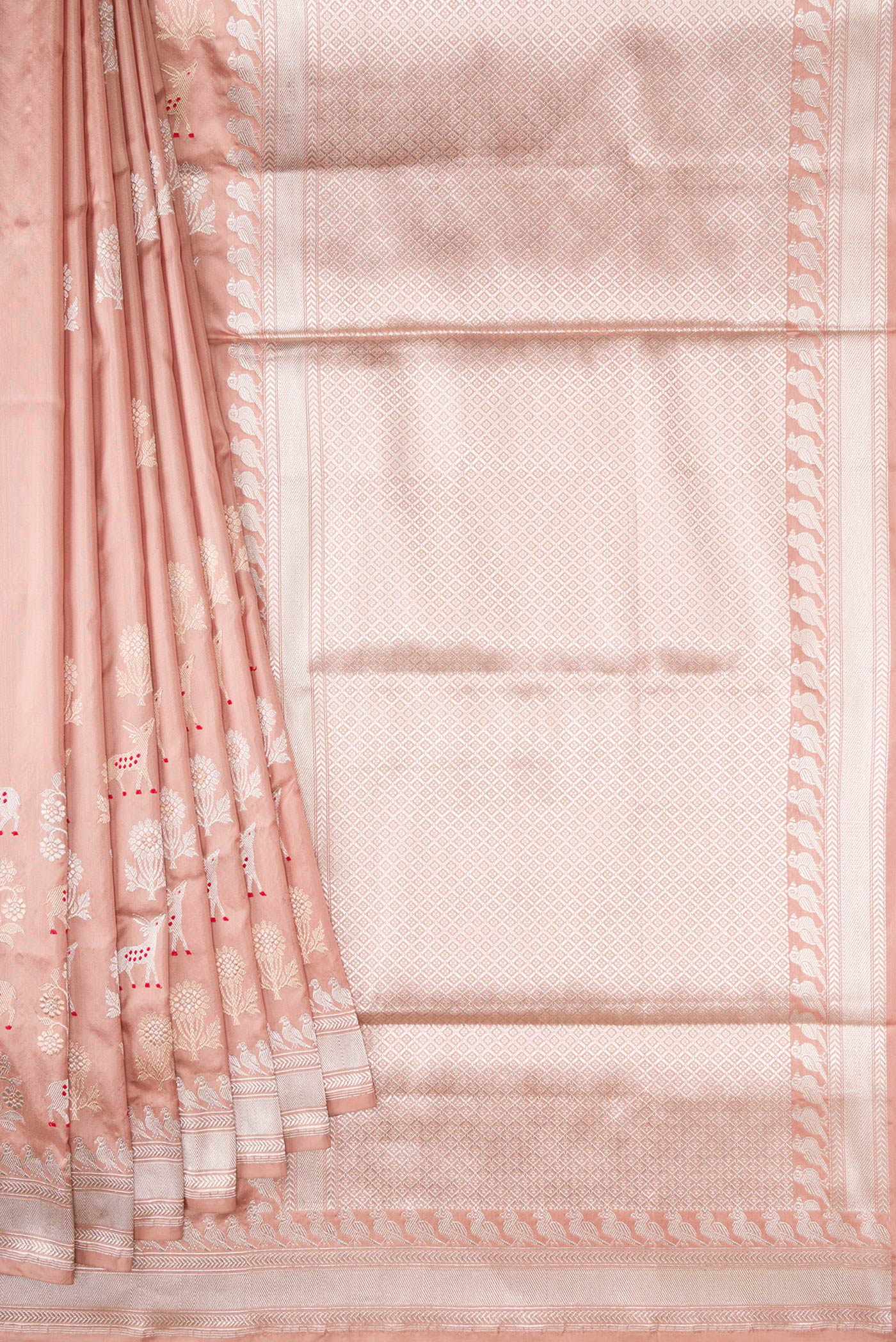 Pleats and pallu of Golden Peach Dual Tone Banarasi Silk Saree with Zari And Thread Butta on the body and Fancy Border. 