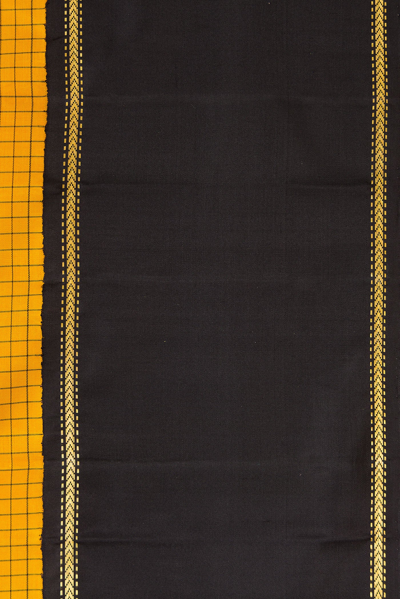 Border image of Pure Silk Pure Zari Yellow Dual Tone Kanjivaram Saree with Checked design on the body and Zari And Thread Border. 