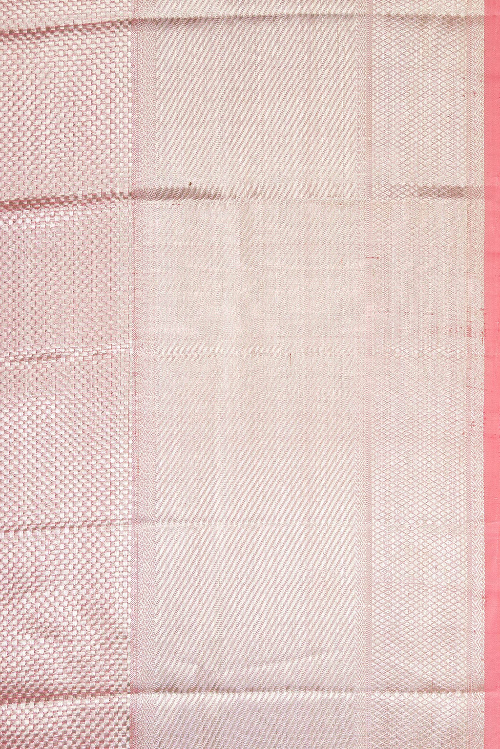Border image of Pink Dual Tone Kanjivaram Tissue Silk Saree with Zari Brocade on the body and Zari Border. 