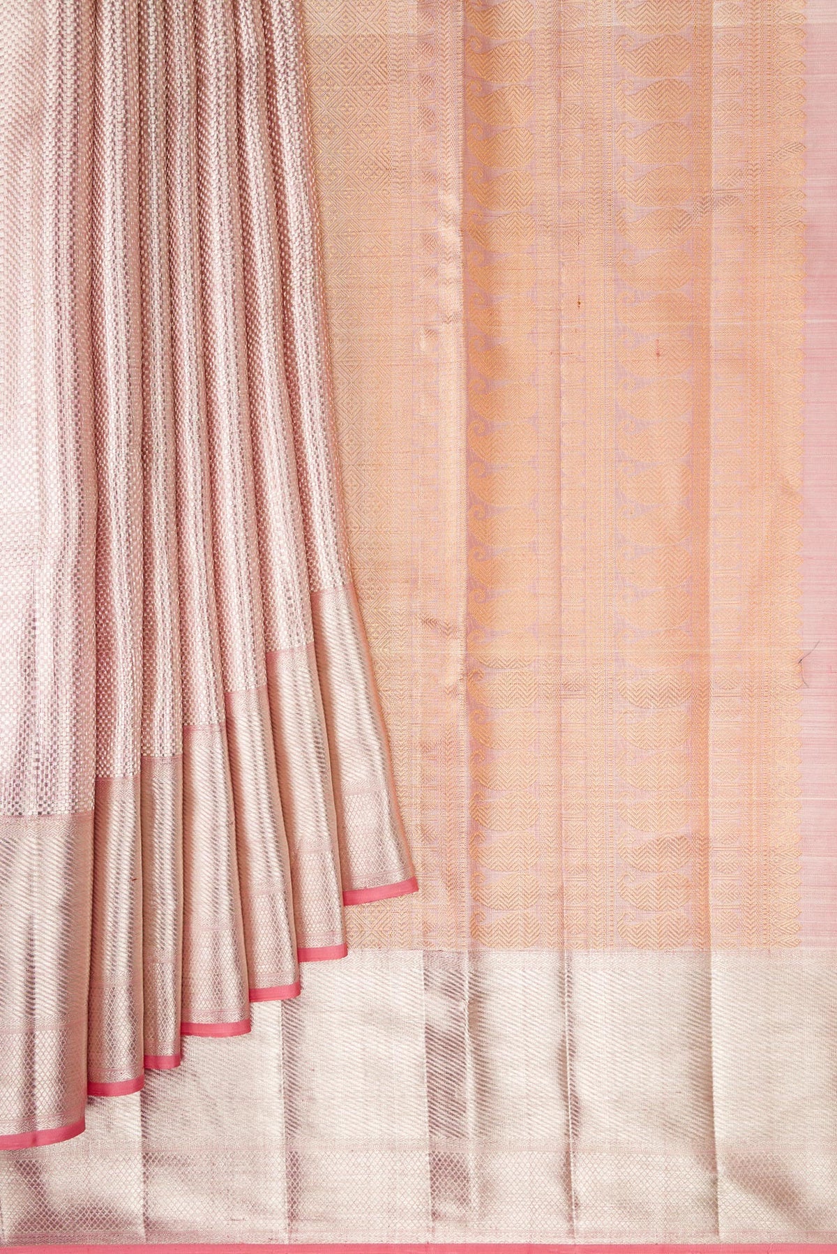 Pleats and pallu of Pink Dual Tone Kanjivaram Tissue Silk Saree with Zari Brocade on the body and Zari Border. 