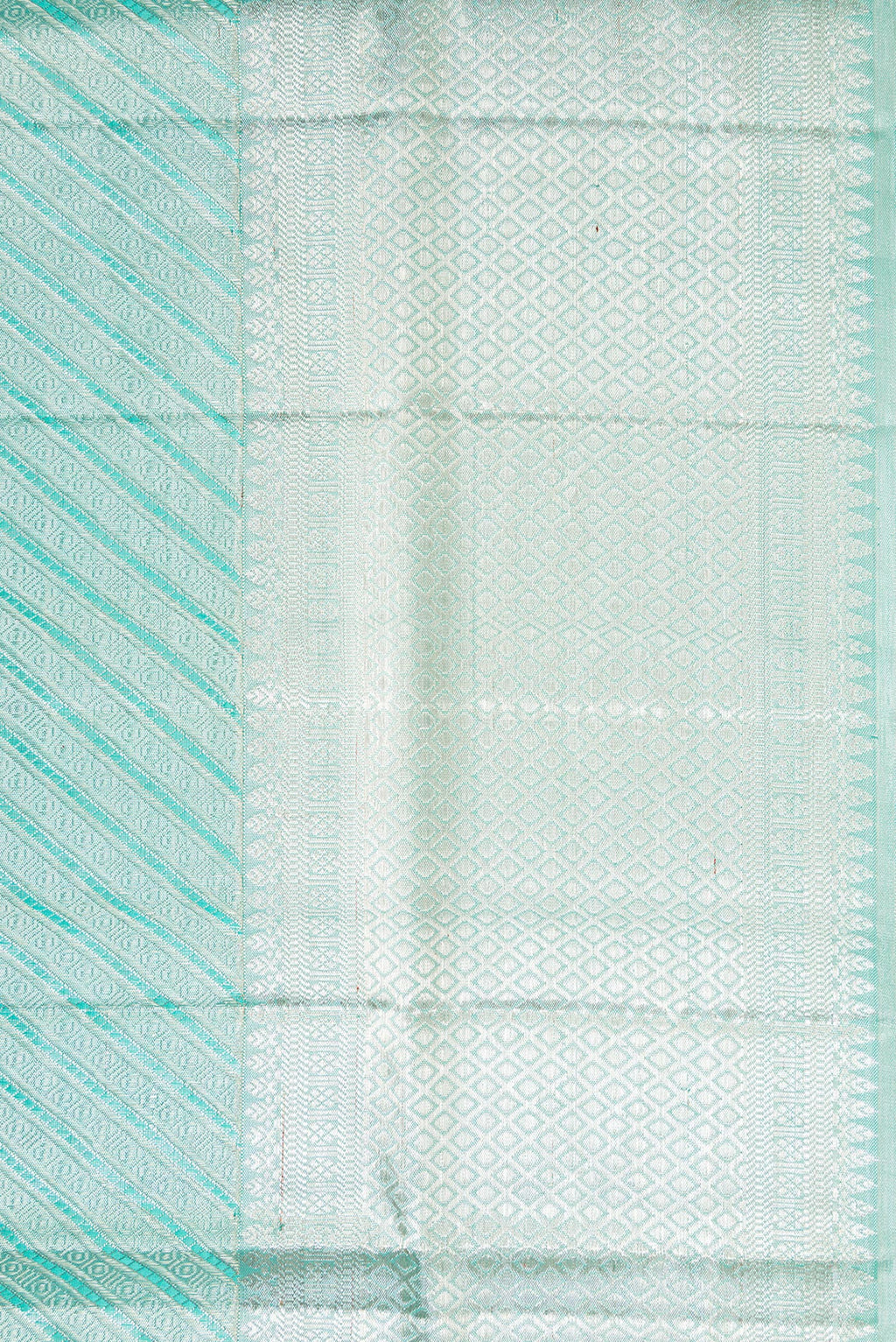 Border image of Pure Silk Pure Zari Sky Blue Dual Tone Kanjivaram Tissue Saree with Zari Brocade on the body and Zari Border. 