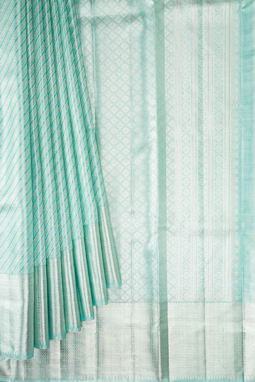 Pleats and pallu of Pure Silk Pure Zari Sky Blue Dual Tone Kanjivaram Tissue Saree with Zari Brocade on the body and Zari Border. 