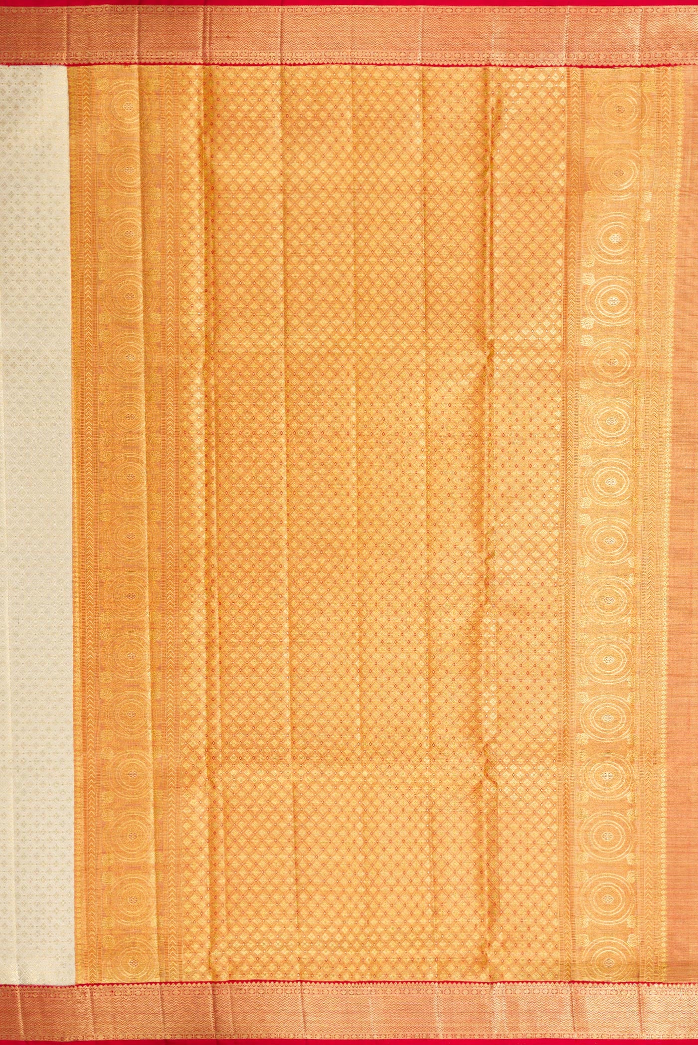 Close up image of the pallu of Off White Dual Tone Kanjivaram Tissue Silk Saree with Zari Brocade on the body and Zari Border. 