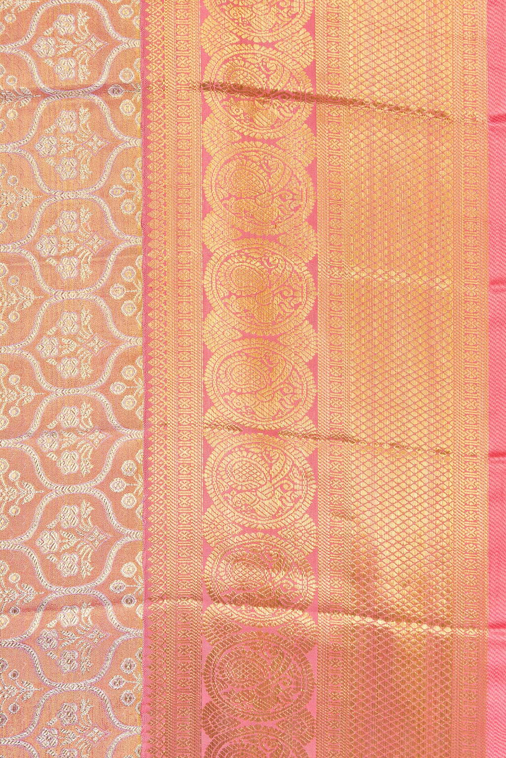 Border image of Pink Dual Tone Kanjivaram Tissue Silk Saree with Zari Brocade on the body and Zari Border. 