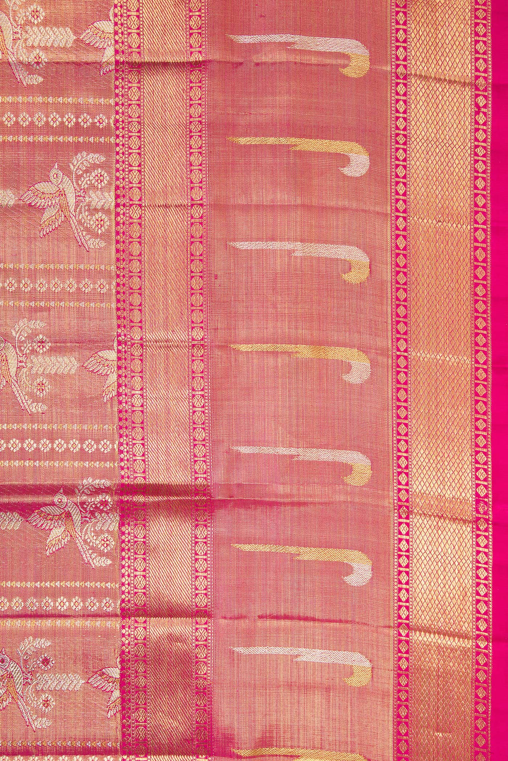 Border image of Magenta Dual Tone Kanjivaram Tissue Silk Saree with Zari Brocade on the body and Paithani Border. 