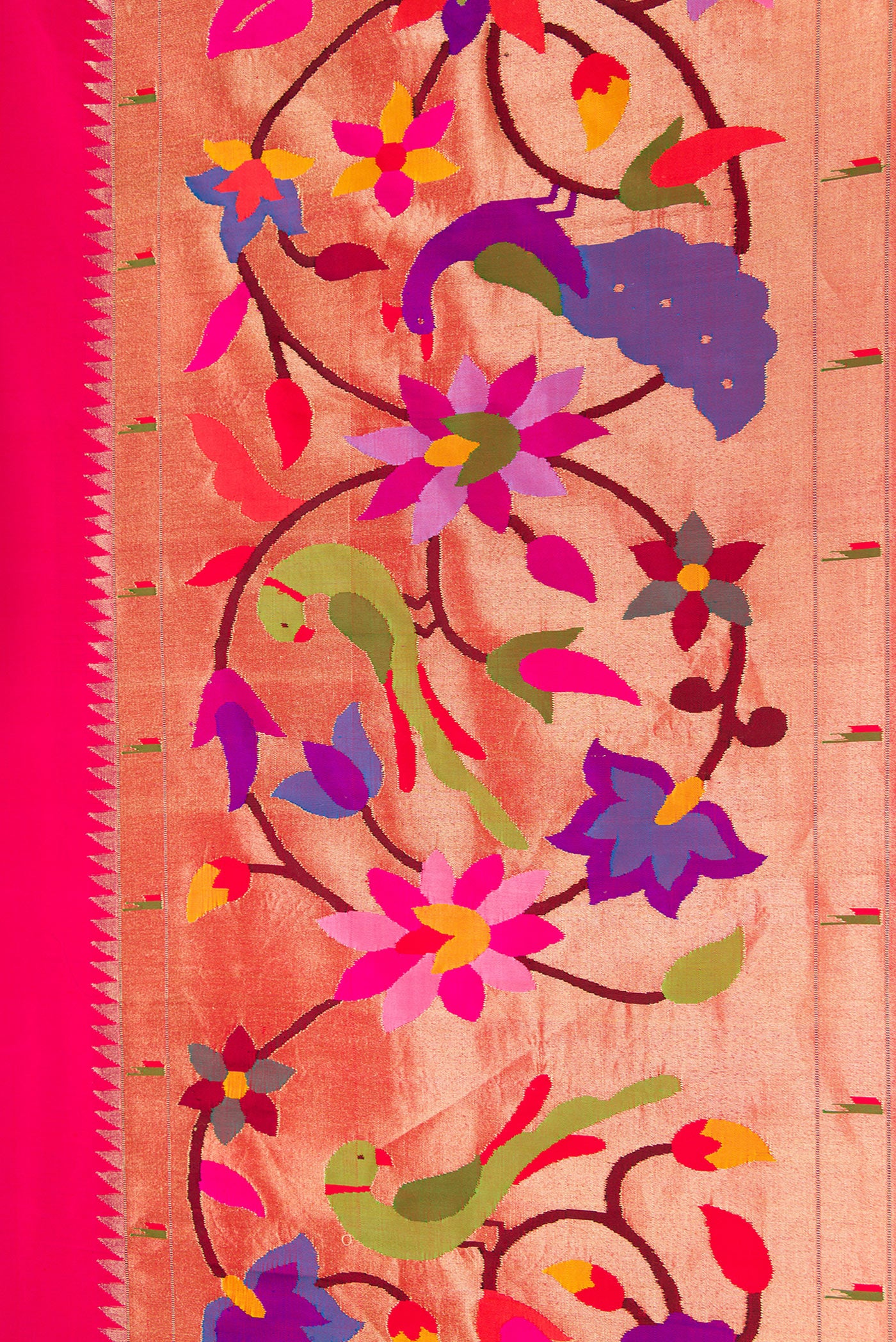 Border image of Pure Silk Pure Zari Pink Dual Tone Paithani Saree with Zari Butta on the body and Paithani Border. 