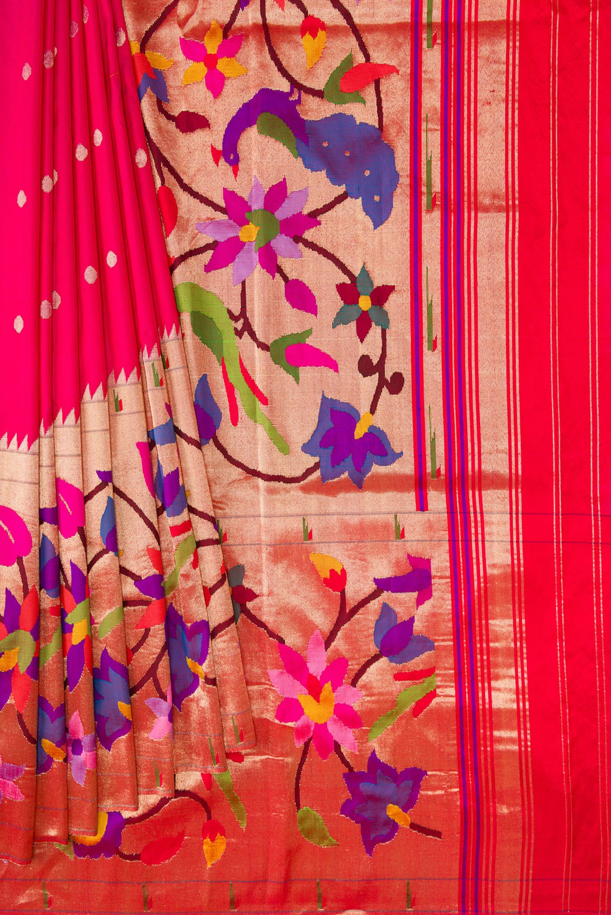 Pleats and pallu of Pure Silk Pure Zari Pink Dual Tone Paithani Saree with Zari Butta on the body and Paithani Border. 