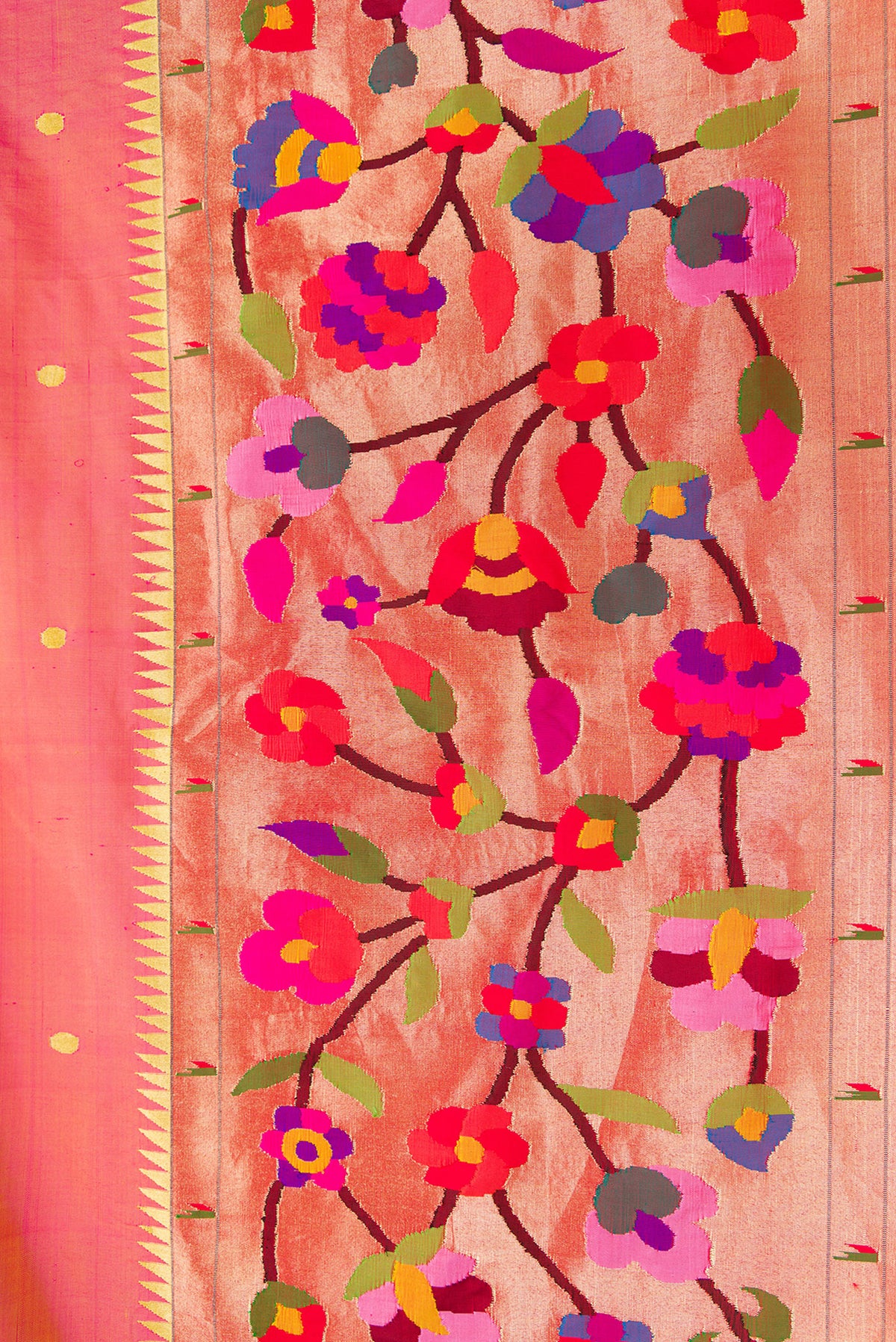 Border image of Pure Silk Pure Zari Pink Dual Tone Paithani Saree with Zari Butta on the body and Paithani Border. 