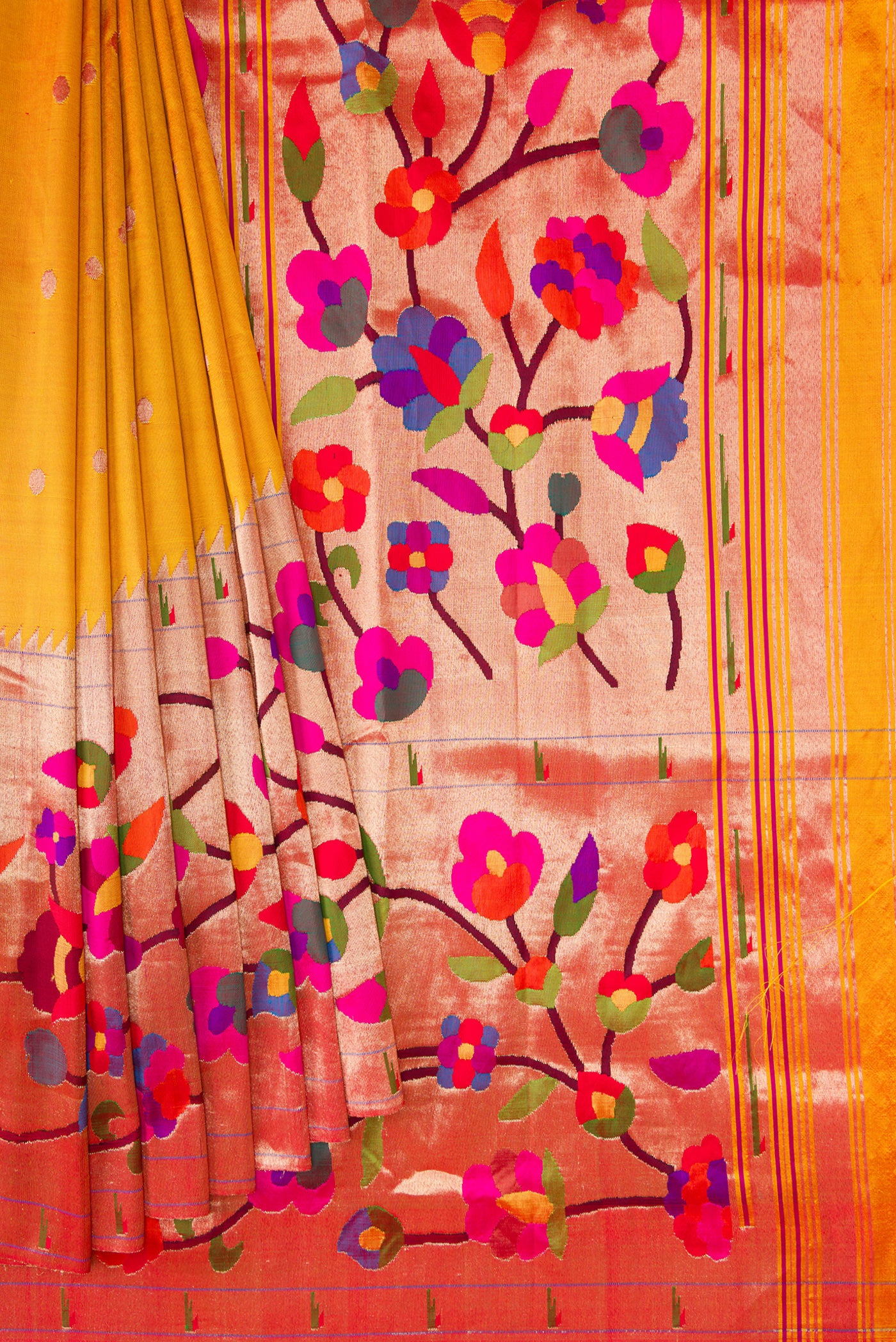 Pleats and pallu of Pure Silk Pure Zari Mustard Dual Tone Paithani Saree with Zari Butta on the body and Paithani Border. 