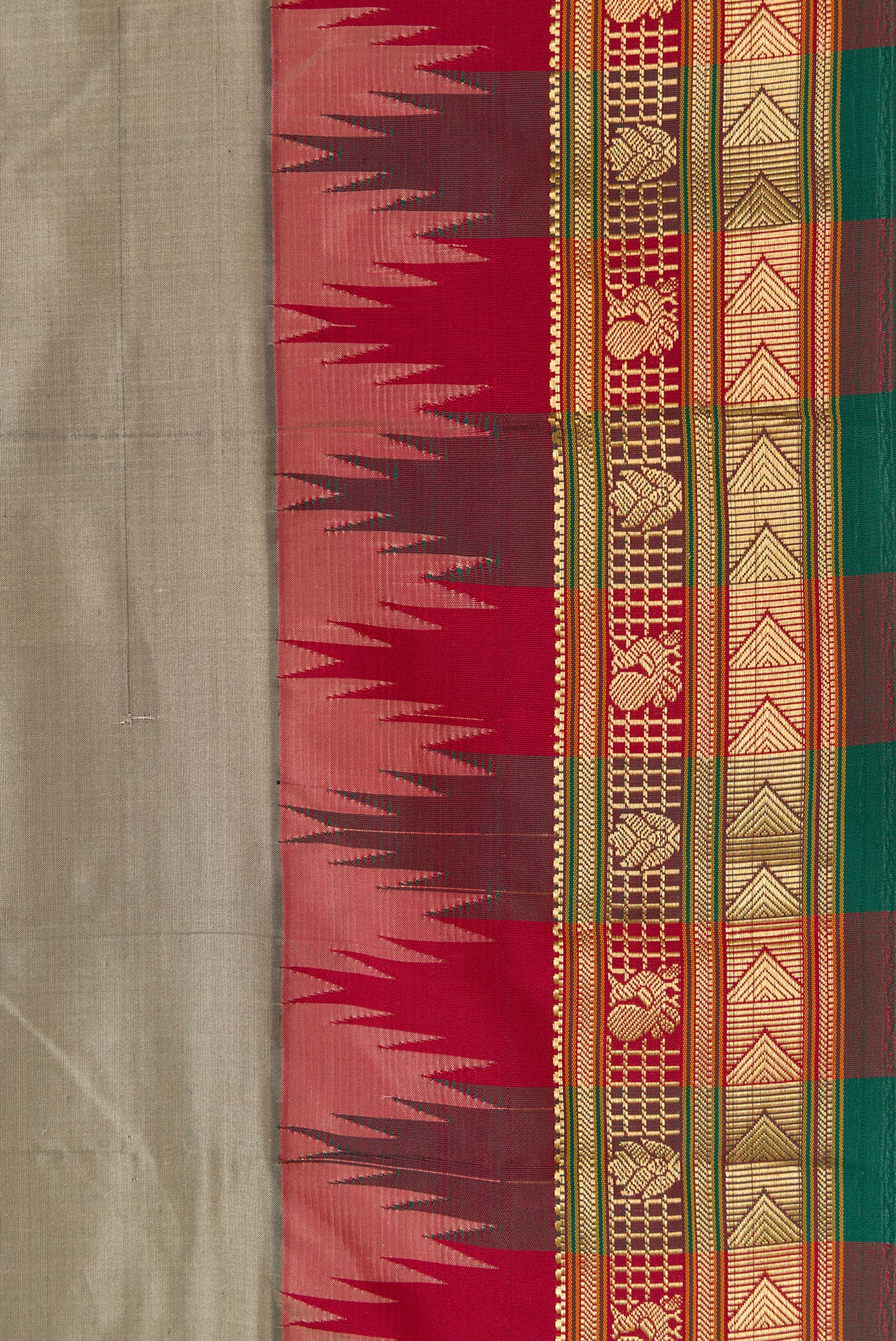 Border image of Grey Dual Tone Kanjivaram Silk Saree with Plain Body and Temple Border. 