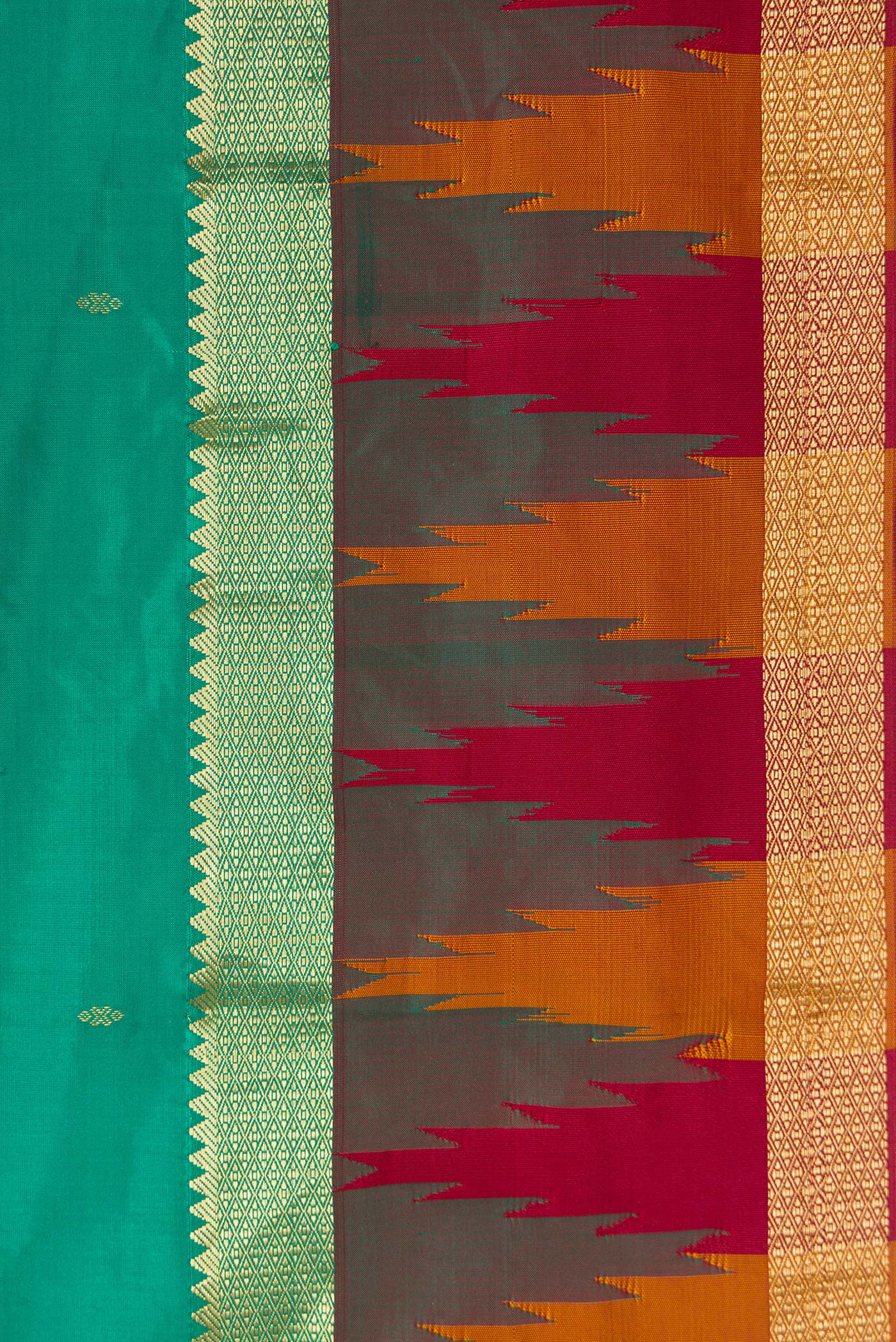 Border image of Green Dual Tone Kanchipuram Silk Saree with Zari Butta on the body and Temple Border. 