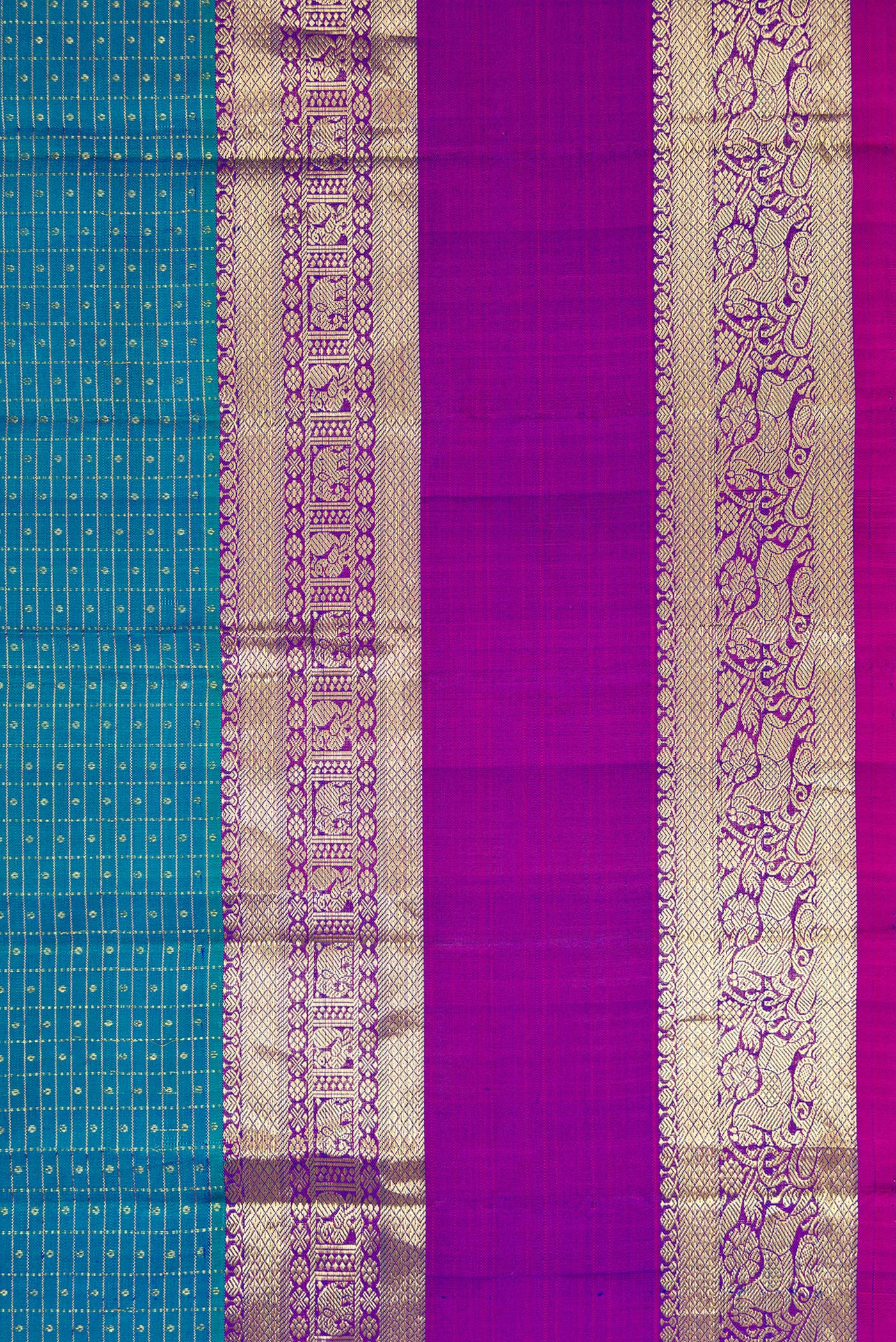 Border image of Peacock Blue Dual Tone Kanchipuram Silk Saree with Checked design on the body and Zari Border. 