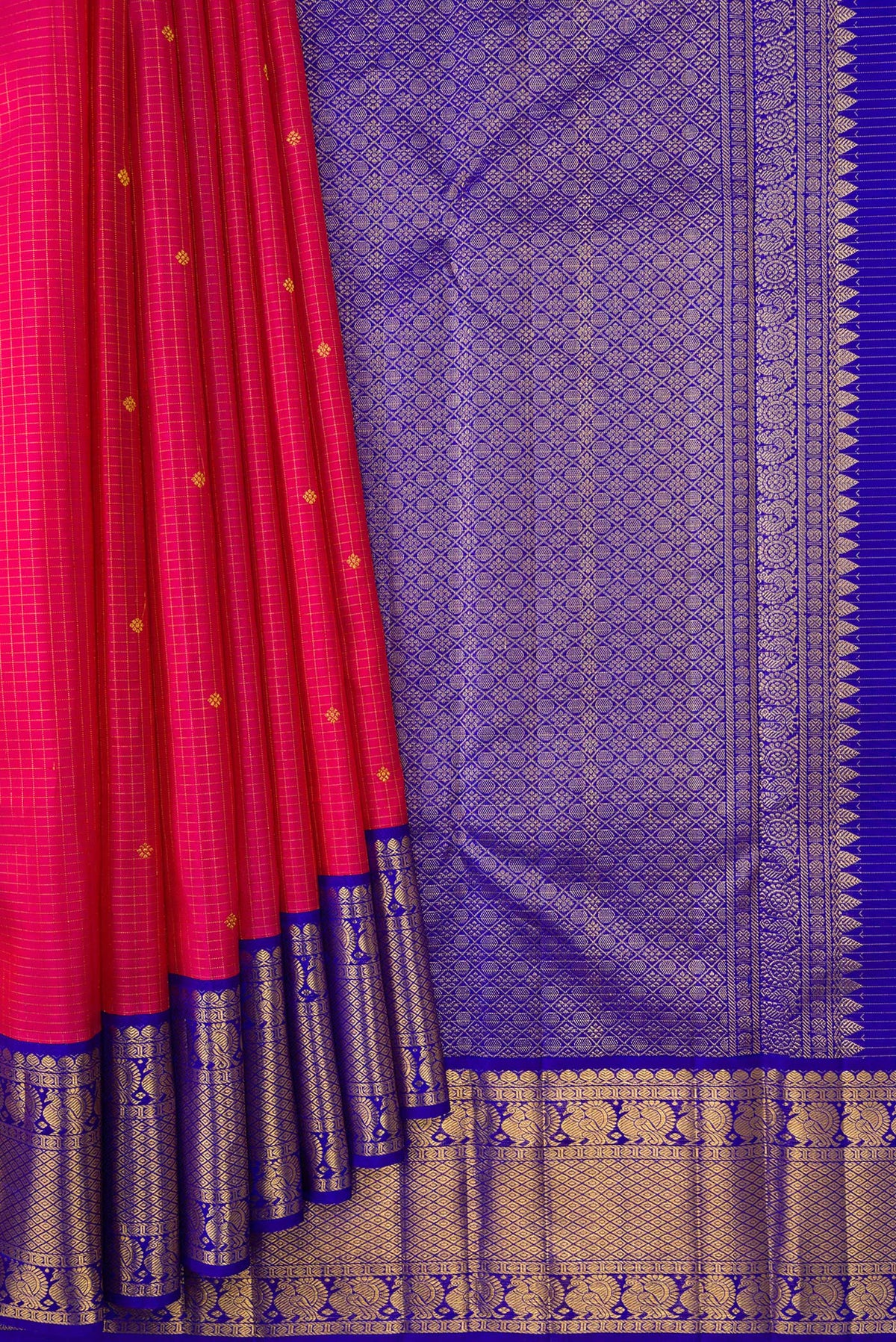 Pleats and pallu of Pure Silk Pure Zari Dark Pink Dual Tone Kanchipuram Saree with Stripes on the body and Zari Border. 