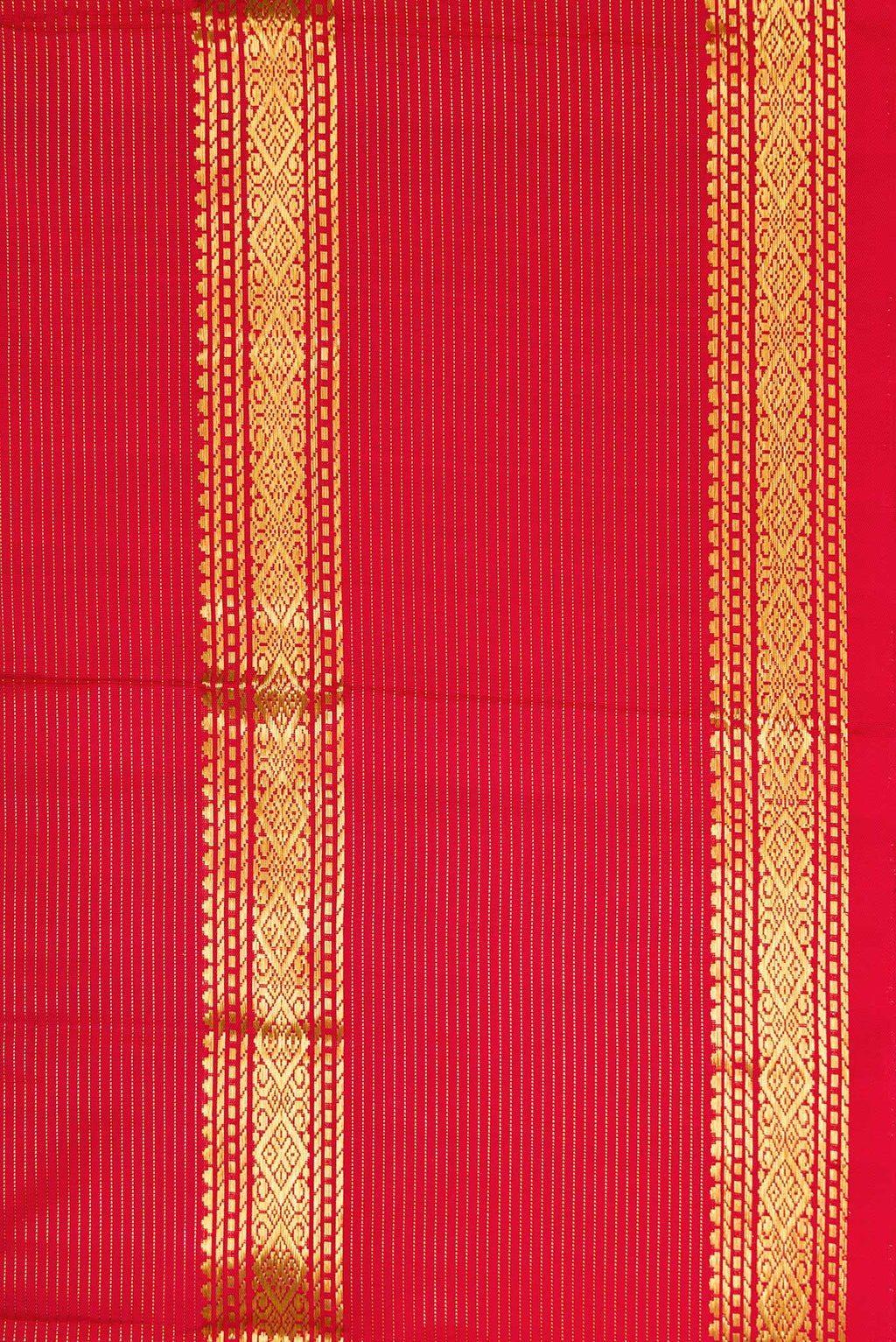 Border image of Pure Silk Pure Zari Red Dual Tone Kanjivaram Saree with Stripes on the body and Zari Border. 