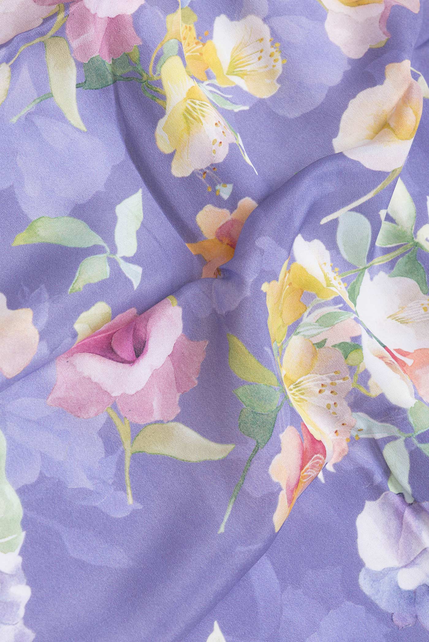 Close up of Lavender Dual Tone Mysore Crepe Saree with Printed design on the body and Zari Border.  displaying folds