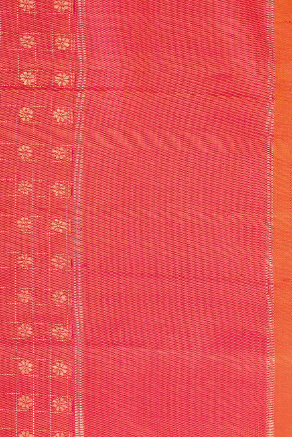 Border image of Pure Silk Pure Zari Coral Dual Tone Kanchipuram Saree with Zari Butta on the body and Zari Border. 
