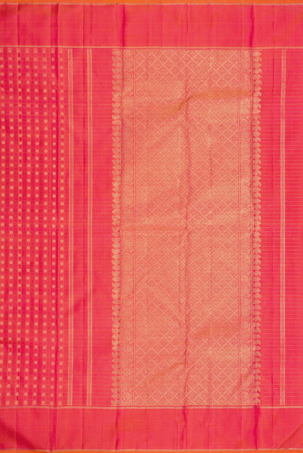 Close up image of the pallu of Pure Silk Pure Zari Coral Dual Tone Kanchipuram Saree with Zari Butta on the body and Zari Border. 